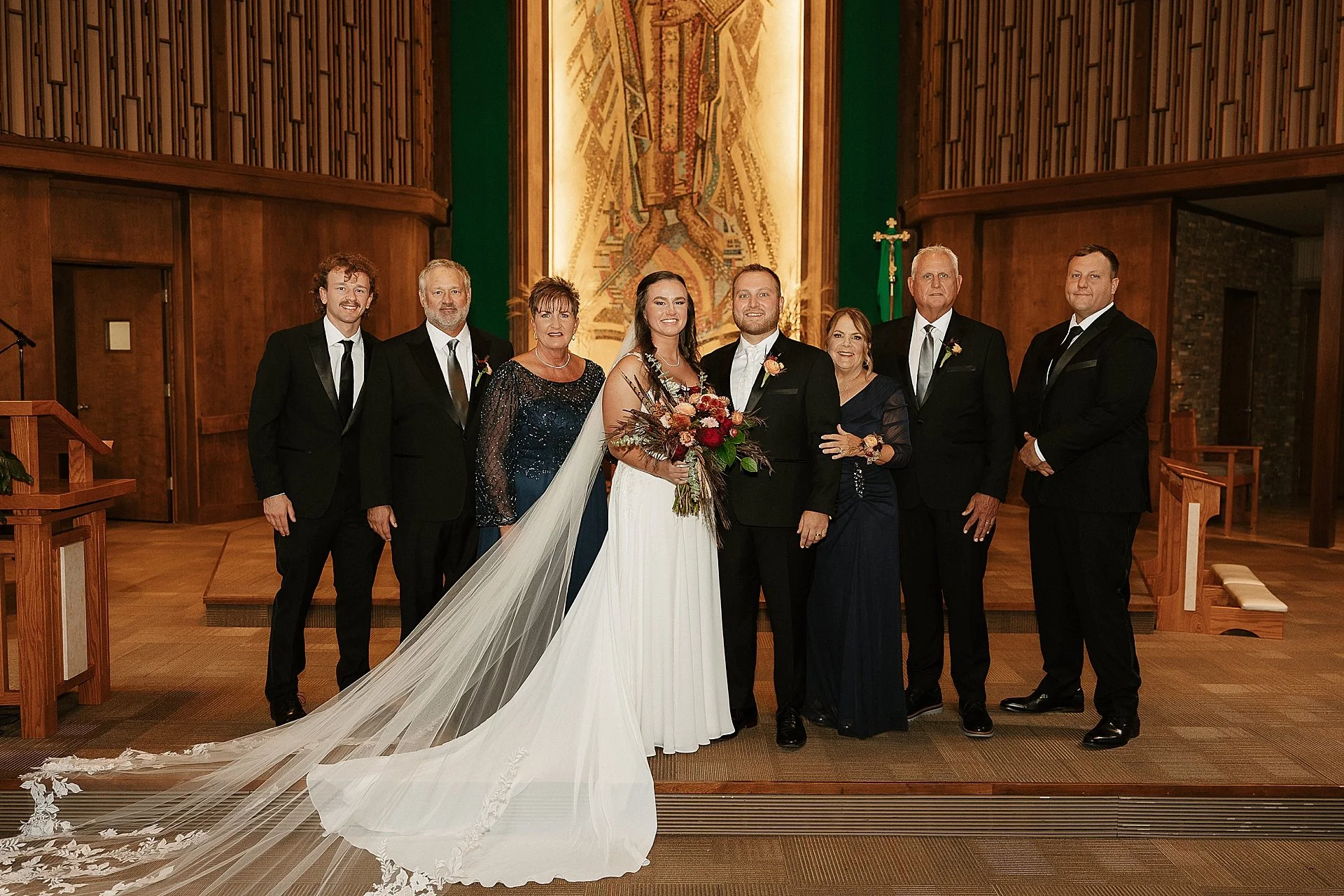 iowa-fall-wedding-hidden-acre-waverly_0010.jpg