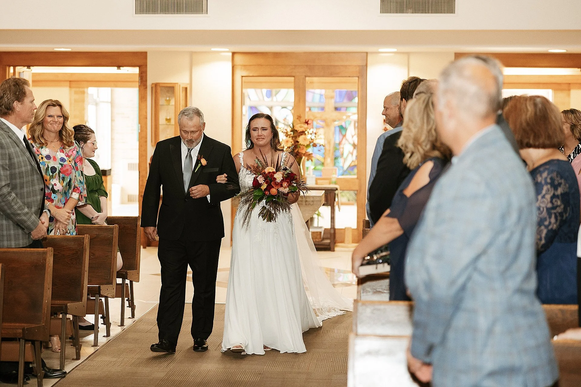 iowa-fall-wedding-hidden-acre-waverly_0011.jpg