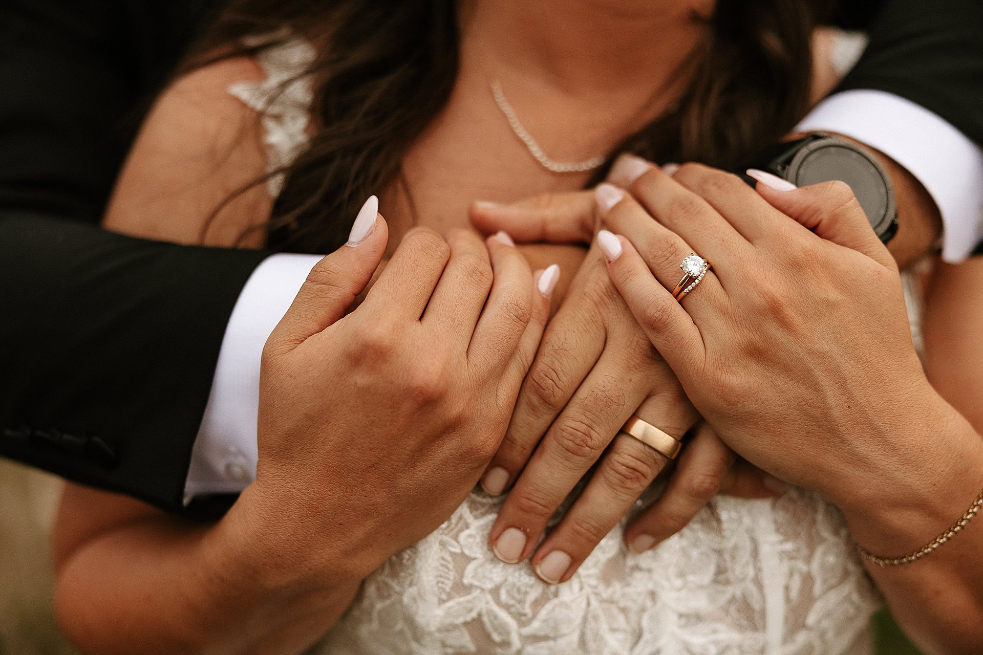 iowa-fall-wedding-hidden-acre-waverly_0026.jpg
