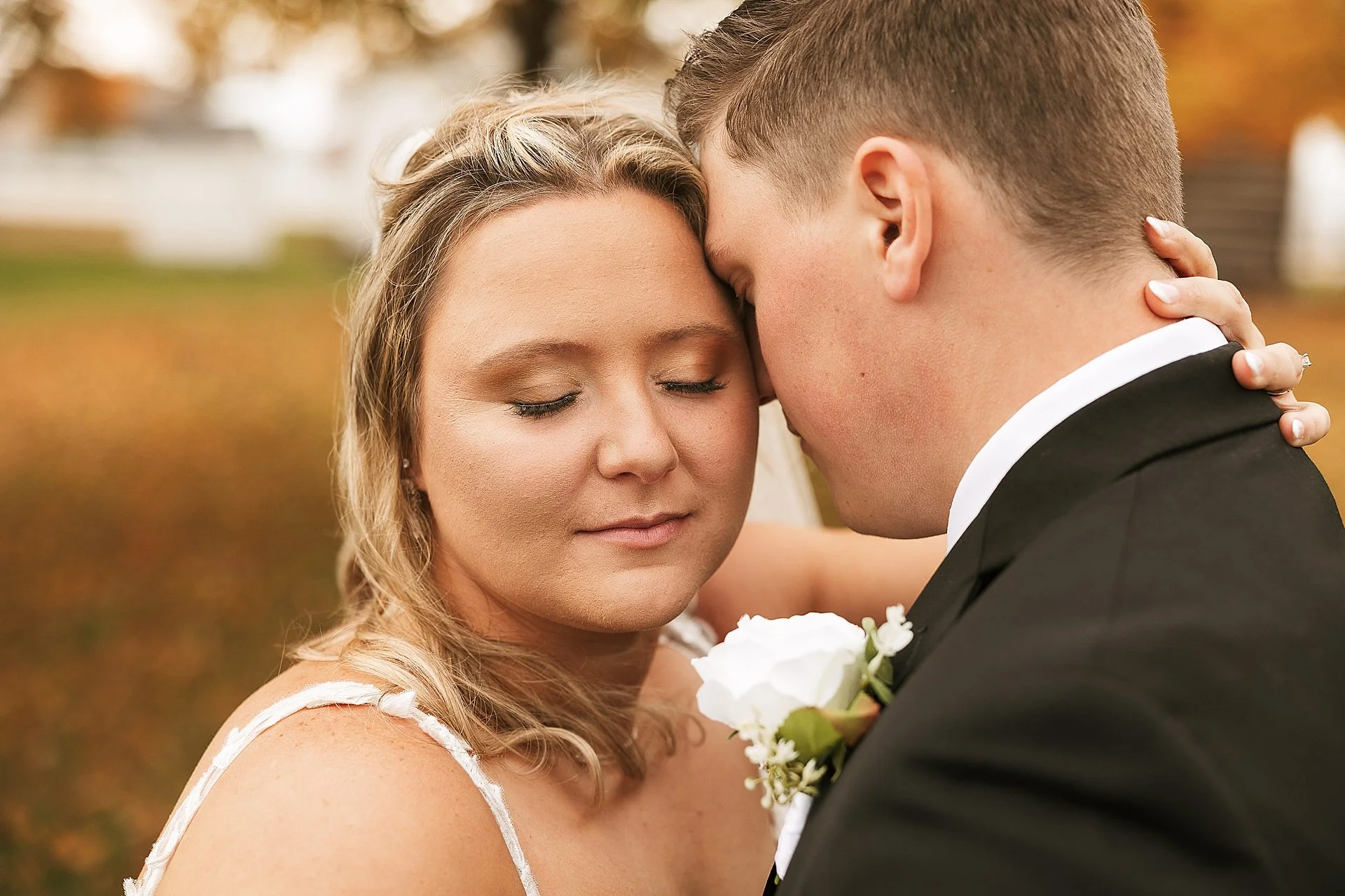 iowa-fall-wedding-osage-iowa_0011.jpg