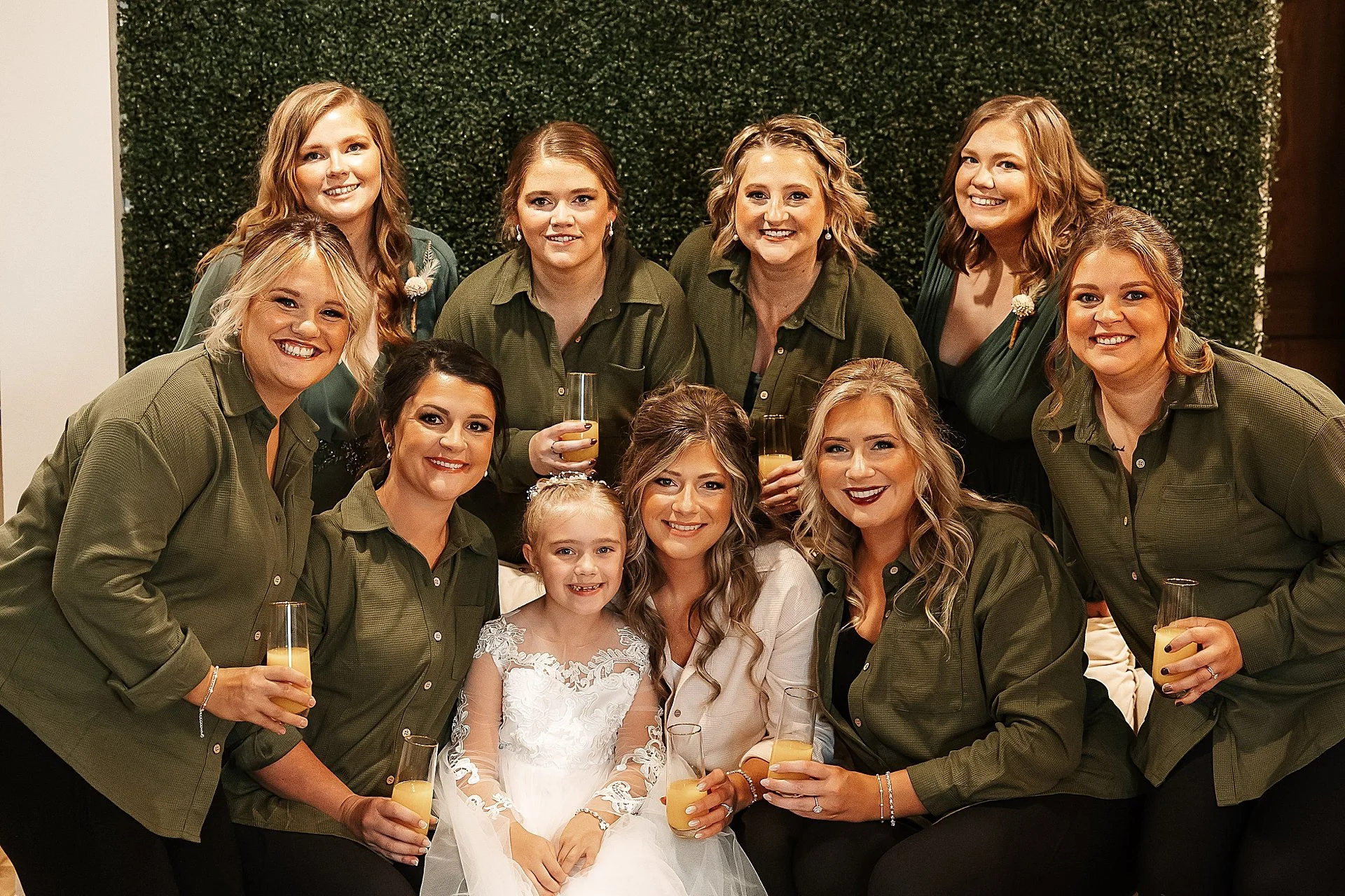 iowa-fall-wedding-bradford-guest-house_0004.jpg