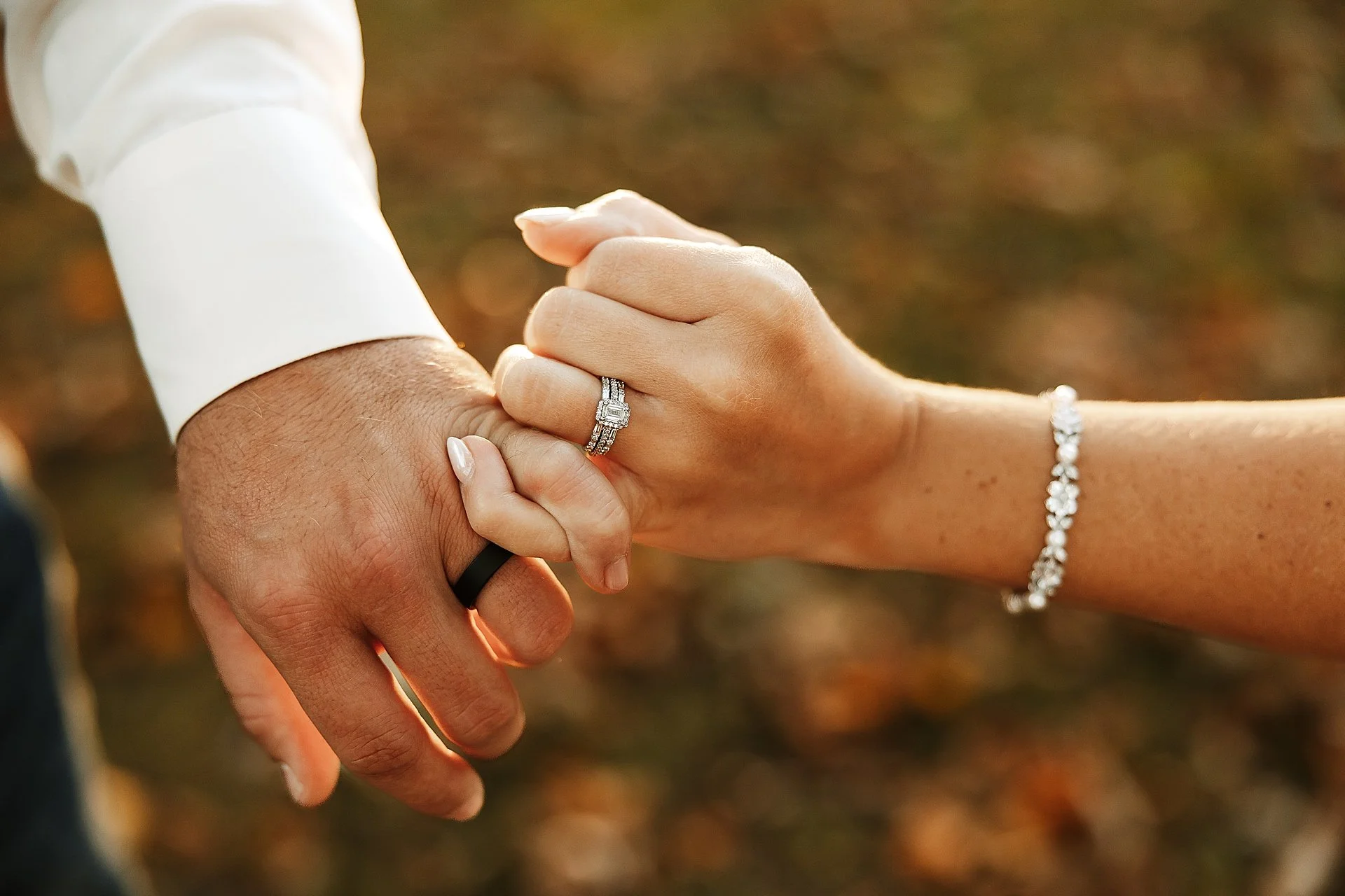iowa-fall-wedding-bradford-guest-house_0031.jpg