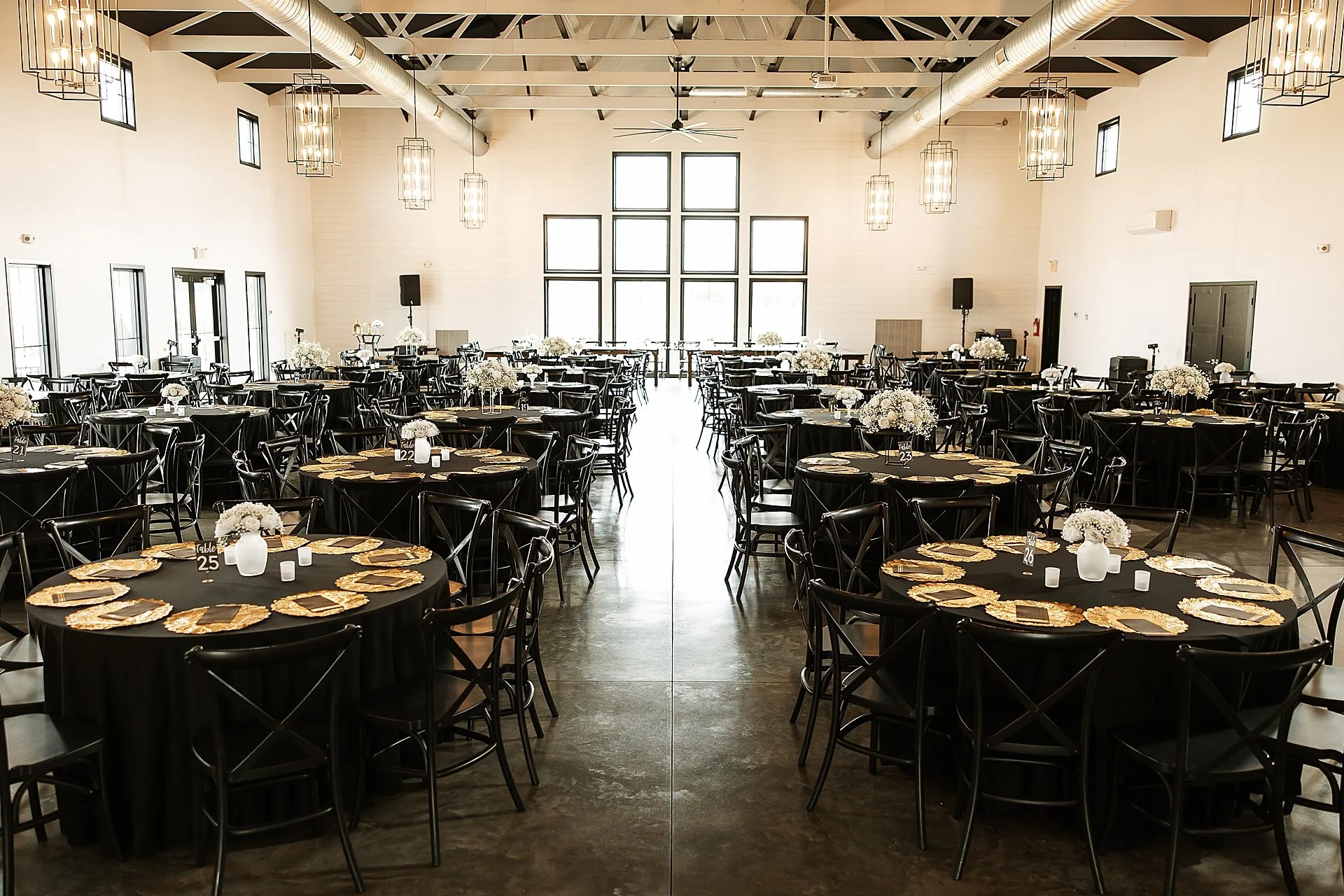 iowa-wedding-photographer-the-hidden-acre_0004.jpg