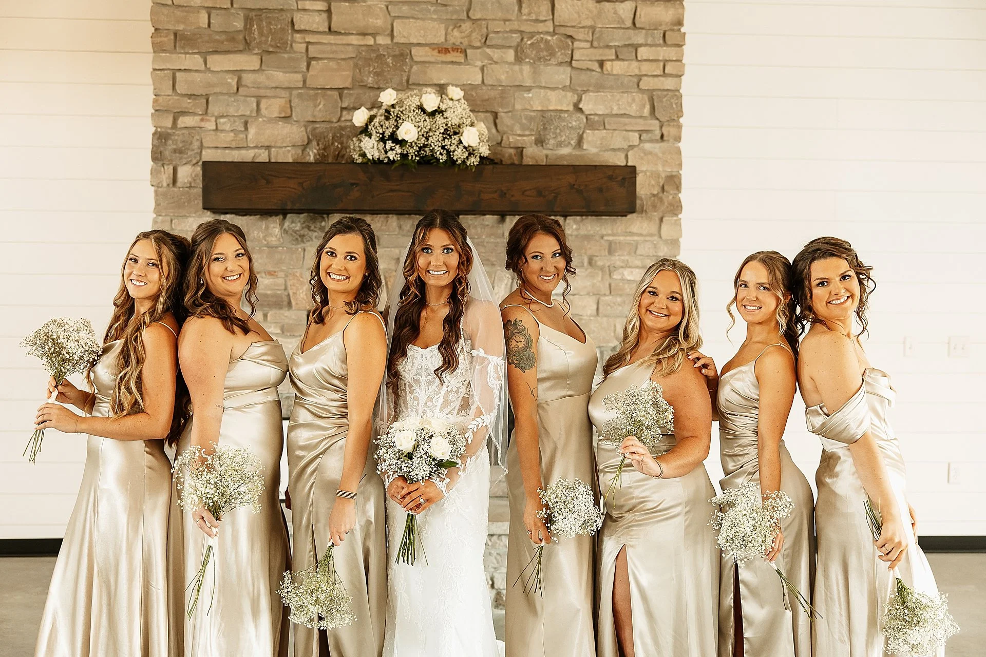 iowa-wedding-photographer-the-hidden-acre_0015.jpg