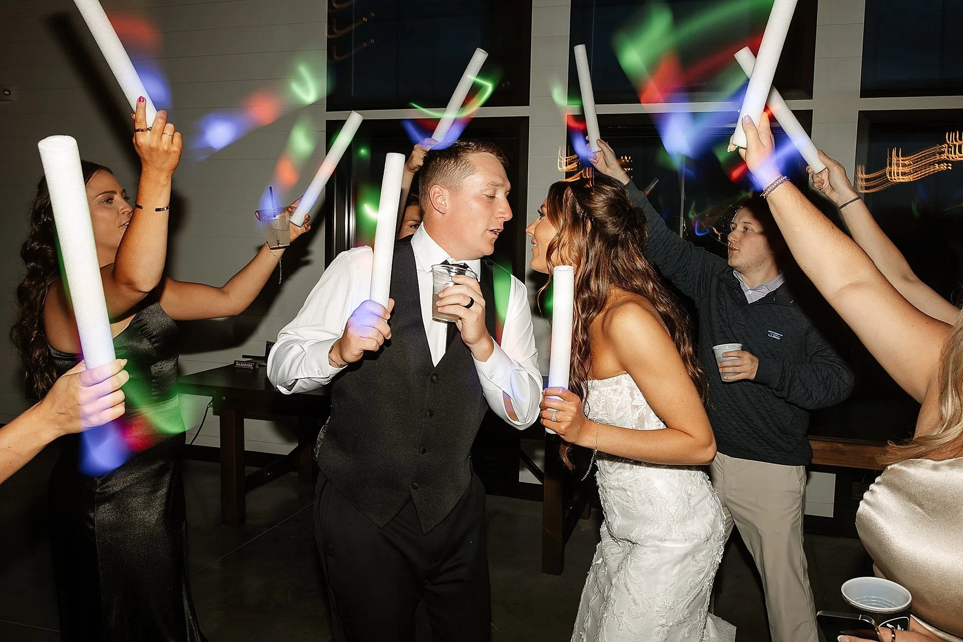 iowa-wedding-photographer-the-hidden-acre_0036.jpg