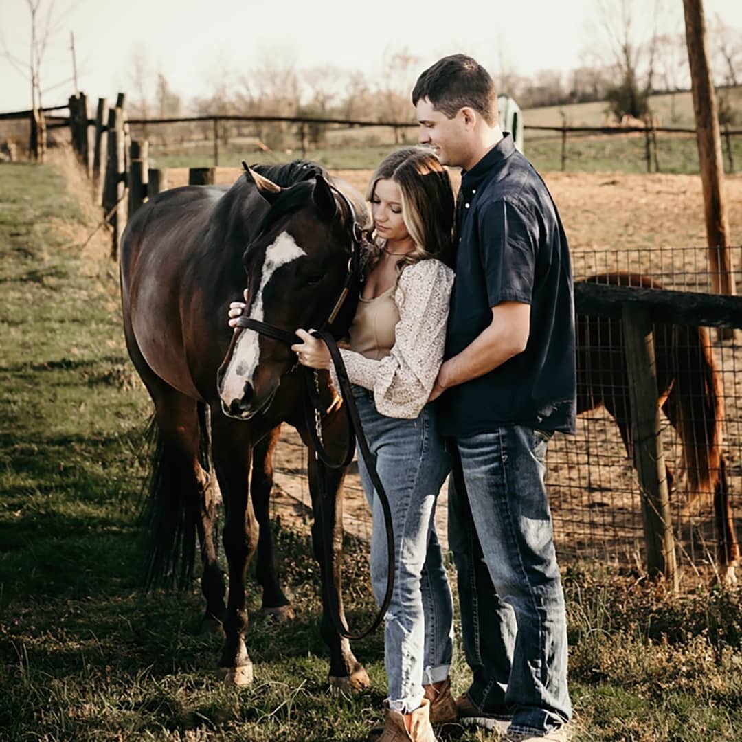 #estherbloomphoto #adventurephotographer #engaged  #shesaidyes #destinationphotographer #destinationengagment #goingtothechapel #adventureengagement