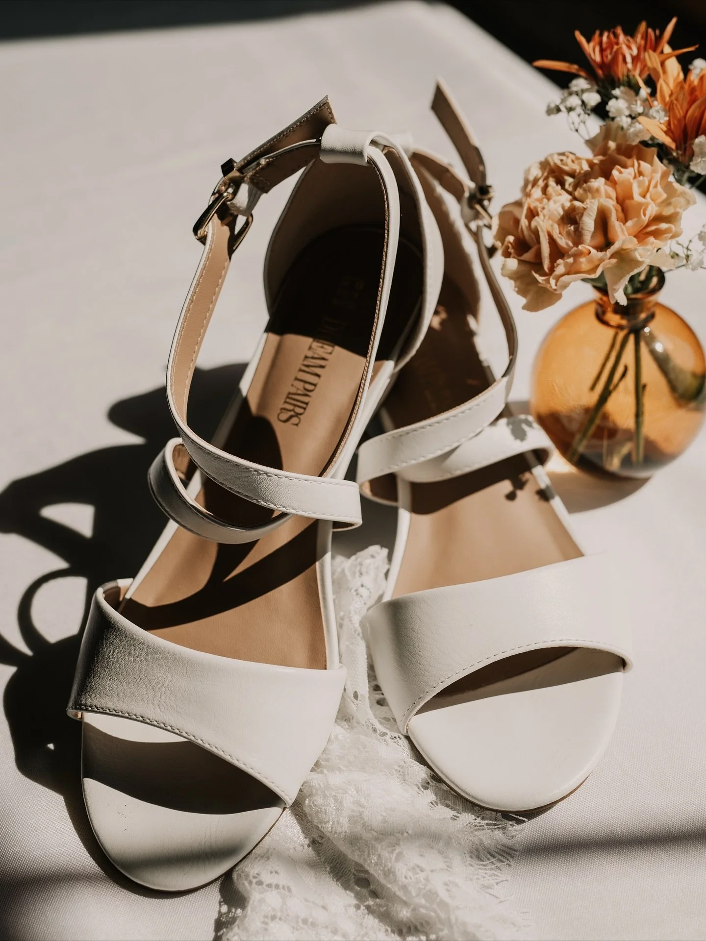 Simple details for a beautiful day.