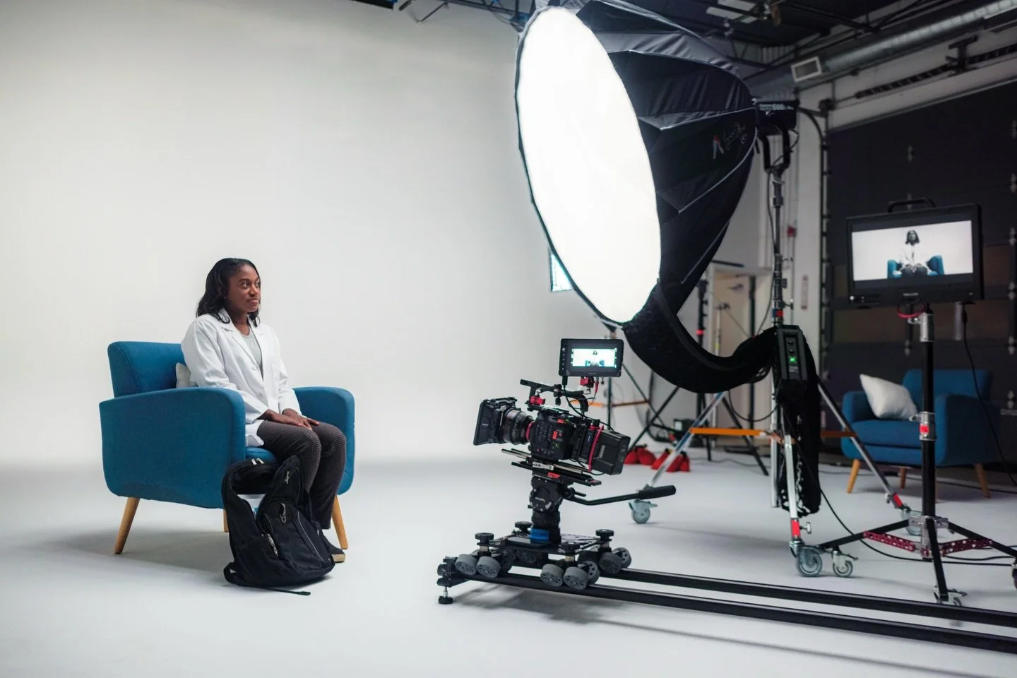 Working with @aphapharmacists to celebrate the amazing pharmacy professions during American Pharmacists Month each year. 🎥 at @budsstudio!#healthcaremarketing #pharmamarketing #videomarketing #filmproduction