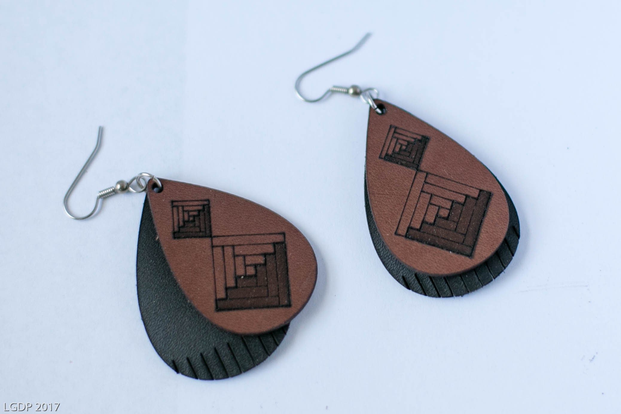 https://i.etsystatic.com/23463569/r/il/cb78a8/2525217731/il_fullxfull.2525217731_o4ez.jpg