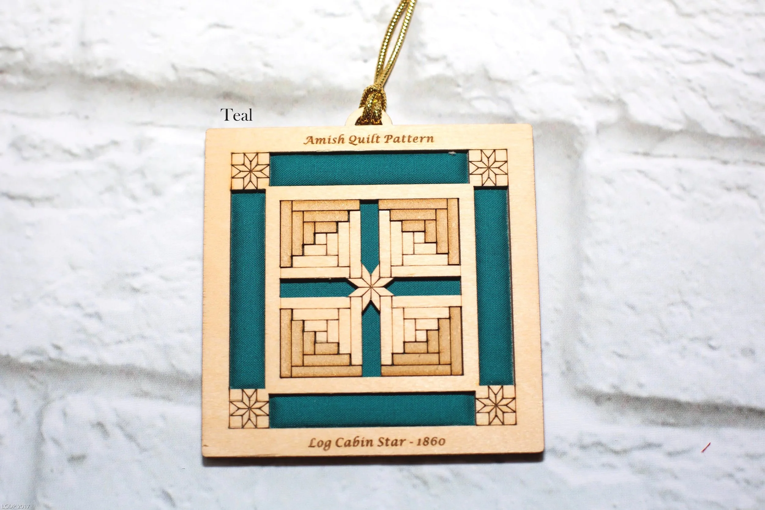 Quilt Ornament - Log Cabin Star