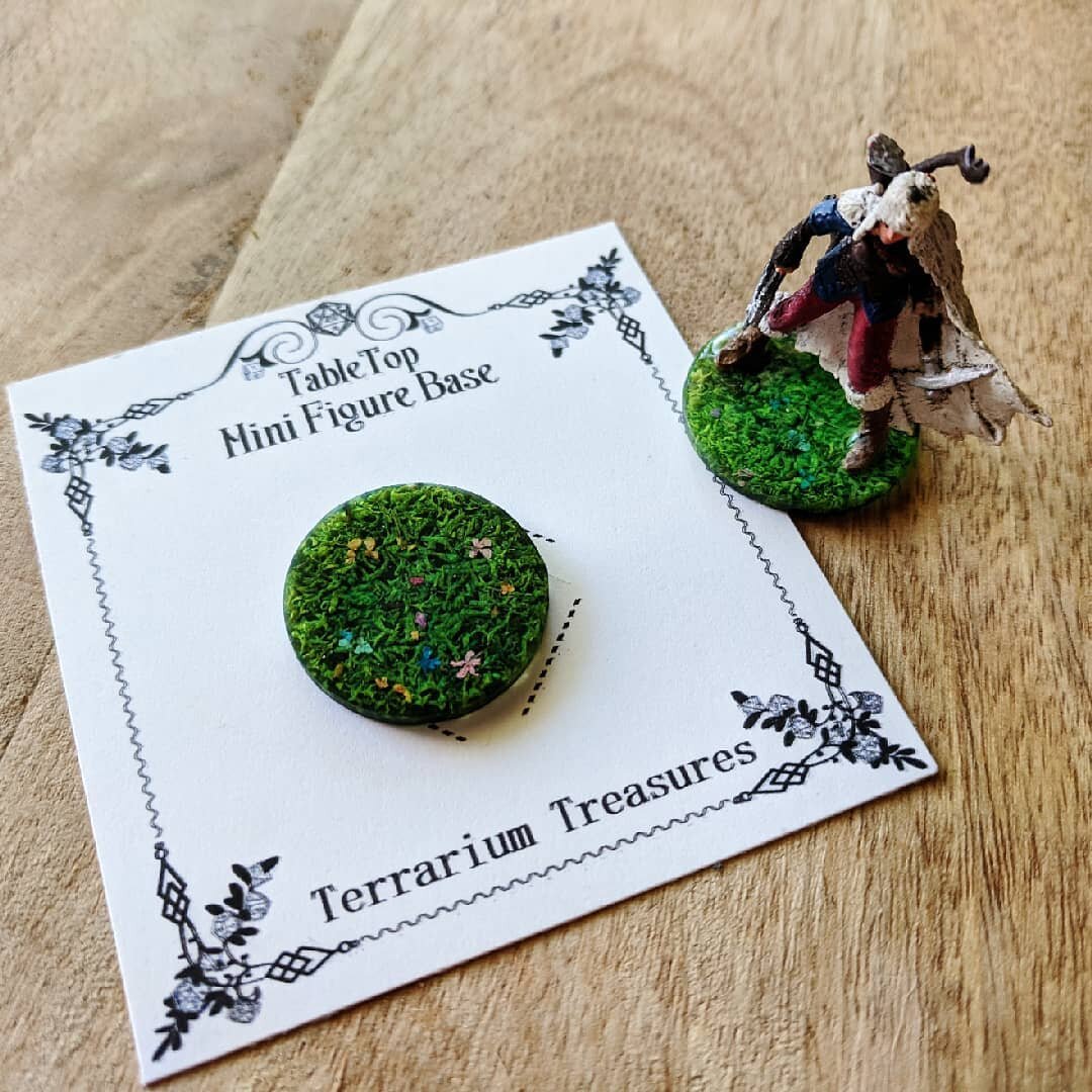 NEW ITEM UP ON THE SHOP!
Checkout these lovely new Moss on the shop! Made to order and easily customize-able!

____________

#woods #forrest #moss #mossart #mossmirror #mossmirrors #mossball #mushroom #fairytail #magic #portal #cute #beautiful #magic