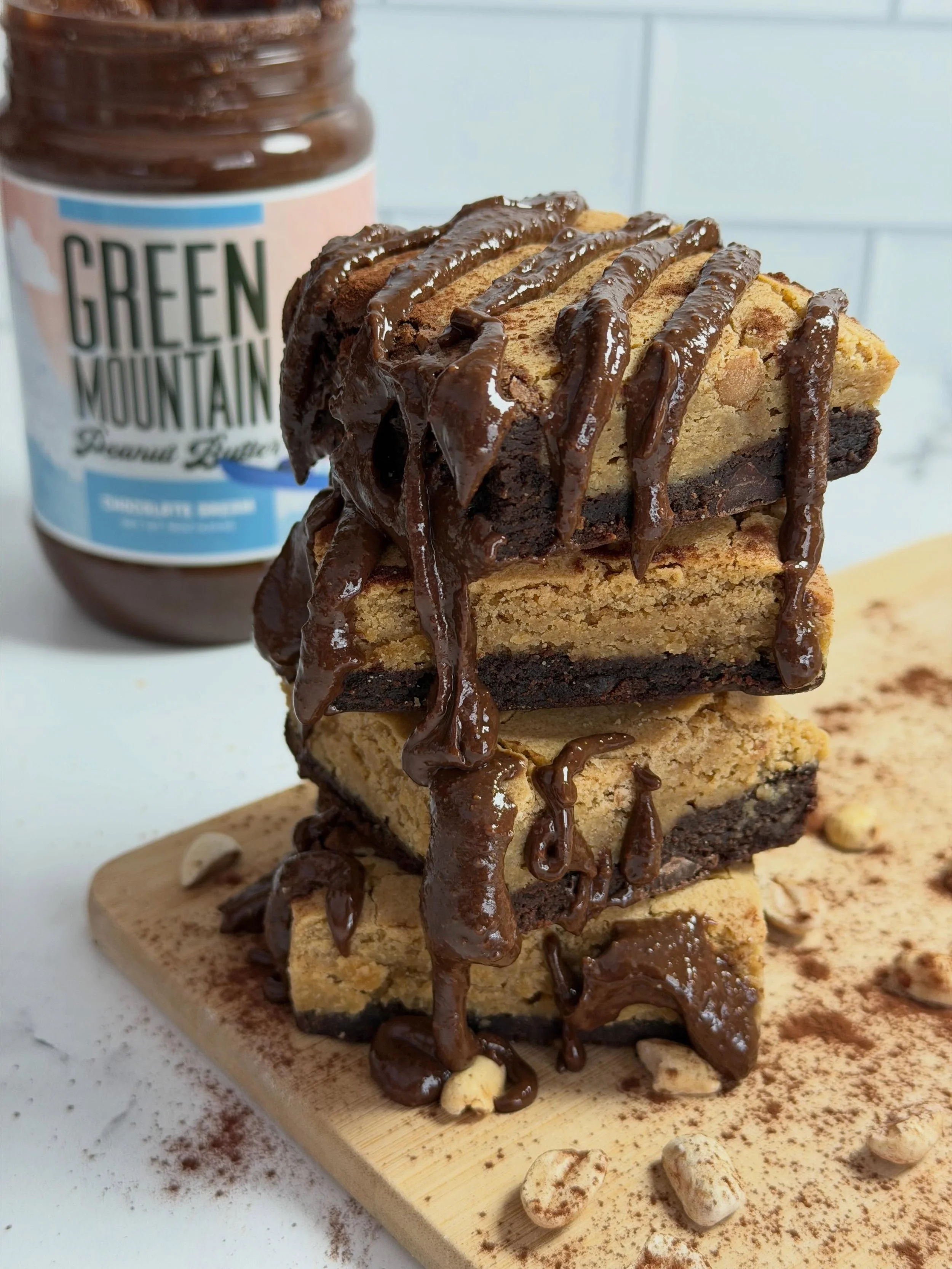 🍫After a few months of having this new flavor as part of our permanent peanut butter lineup, the new official description is exactly as suspected: it tastes like brownie batter, peanut butter cup but better and a healthiest version of the sugary bra