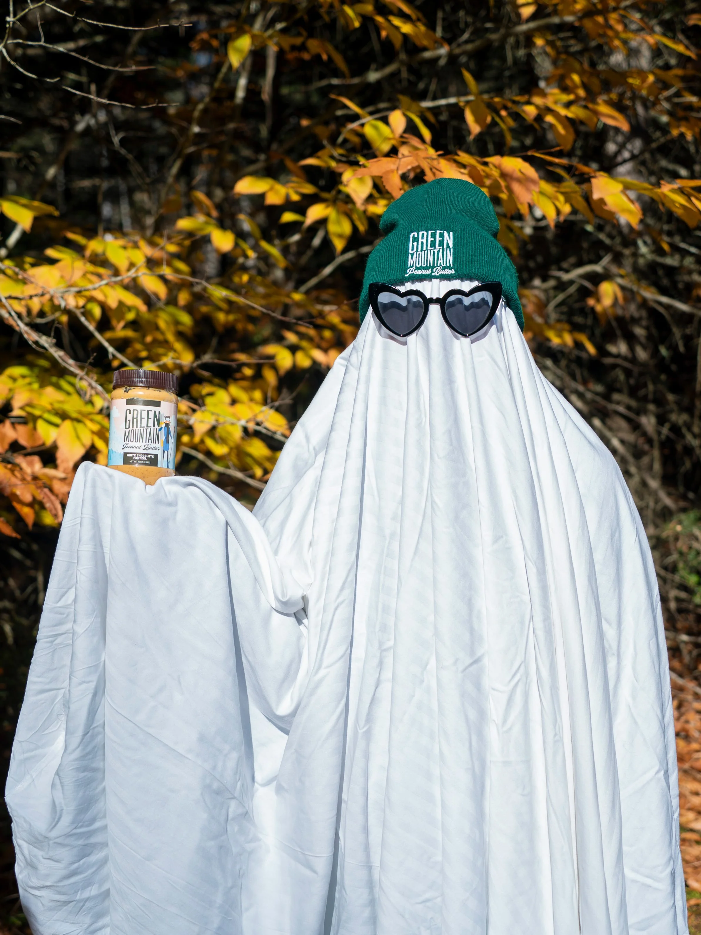👻 TRICK OR TREAT? 🎃
🥜 PICK YOUR PEANUT BUTTER! 🥜

#womanowned #greenmountainpeanutbutter #halloween #vermont #buylocal