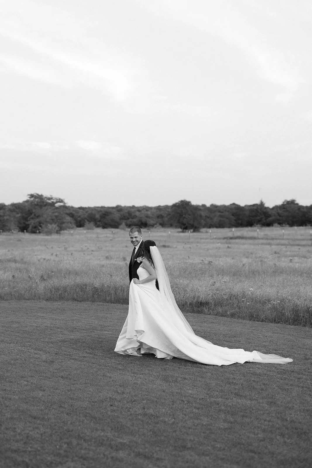 alissa + hayden - davis and grey farms - bride + groom portraits - jaycee quinn photography-138.jpg