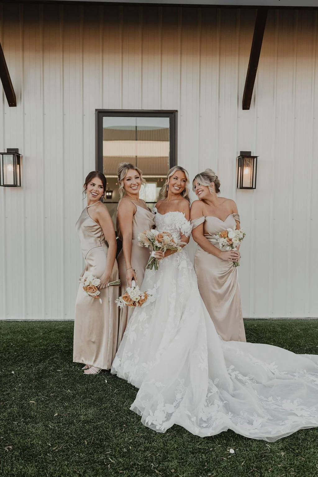 ashley-alex-davis-and-grey-bushel-peck-12.jpg