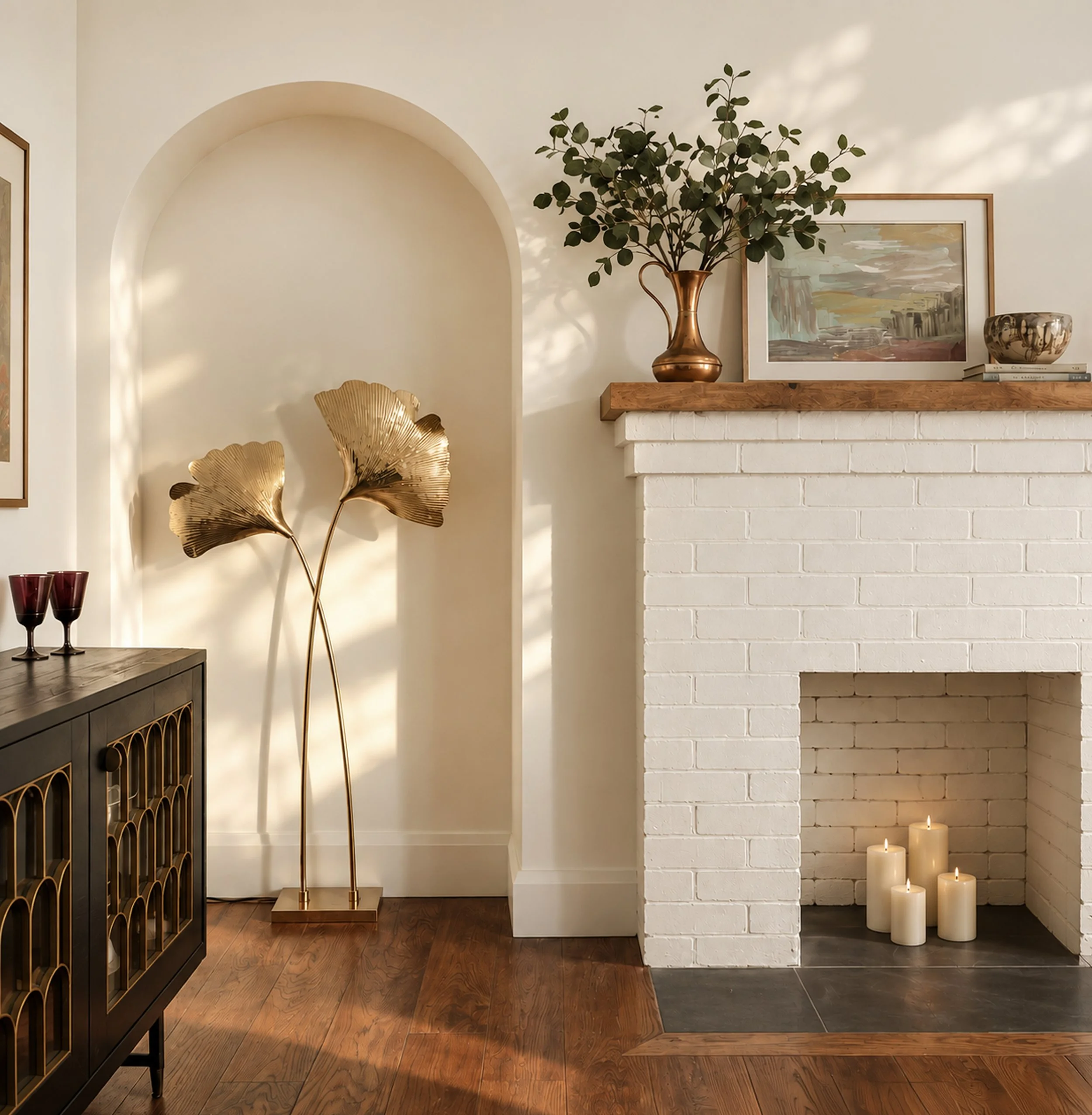 Amroth - fireplace niche copy.jpg