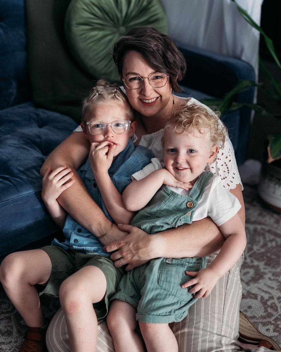 As we prepare for the holiday weekend I want to take a moment to announce our Mother&rsquo;s Day Petite (Minis) Session. 

Here&rsquo;s what you need to know 
April 19th &amp; 25th 
All digital files with print release. 
At my studio near downtown Am