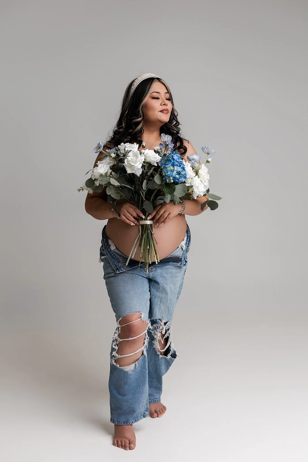 Let&rsquo;s be honest&hellip; pregnancy is a wild ride. It&rsquo;s exciting, exhausting, magical, and overwhelming all at once. In the middle of doctor appointments and nursery planning, it's easy to forget to slow down and soak it in.

That&rsquo;s 