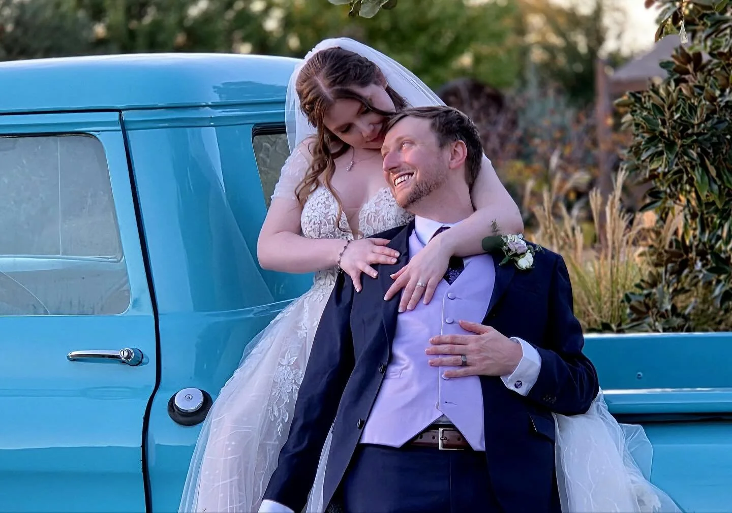 A beautiful couple for a beautiful wedding weekend! 💙🤍