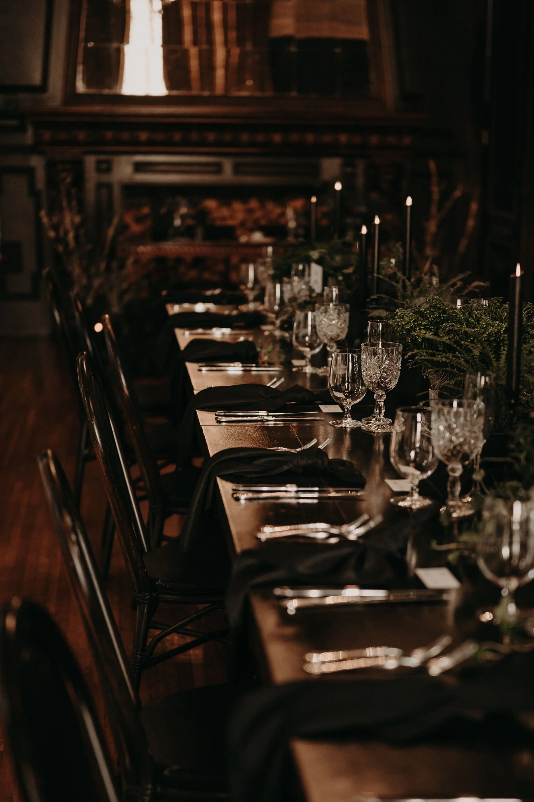 Moody Black-Candle Wedding Tablescape with Crystal Glassware