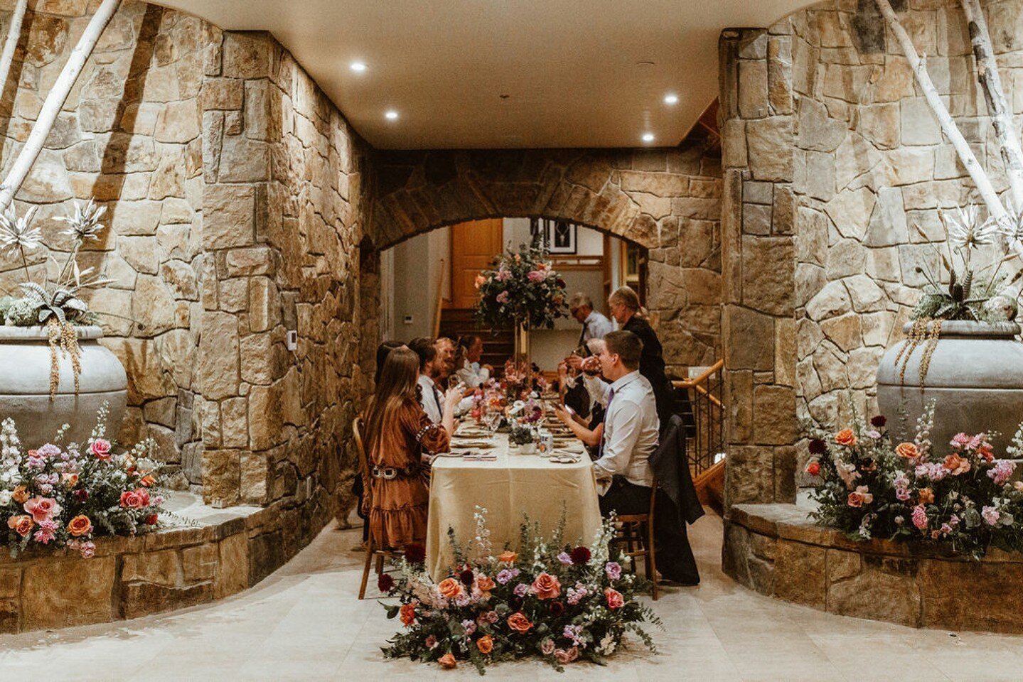 We try not to pick favorites but at home winter weddings are DEFINITELY up there! 

📸// @oliviareedphoto

#winterwedding #coloradowedding #coloradowinterwedding #silverthornecoloradowedding #silverthornecolorado #winterweddingcolorado #weddingcenter