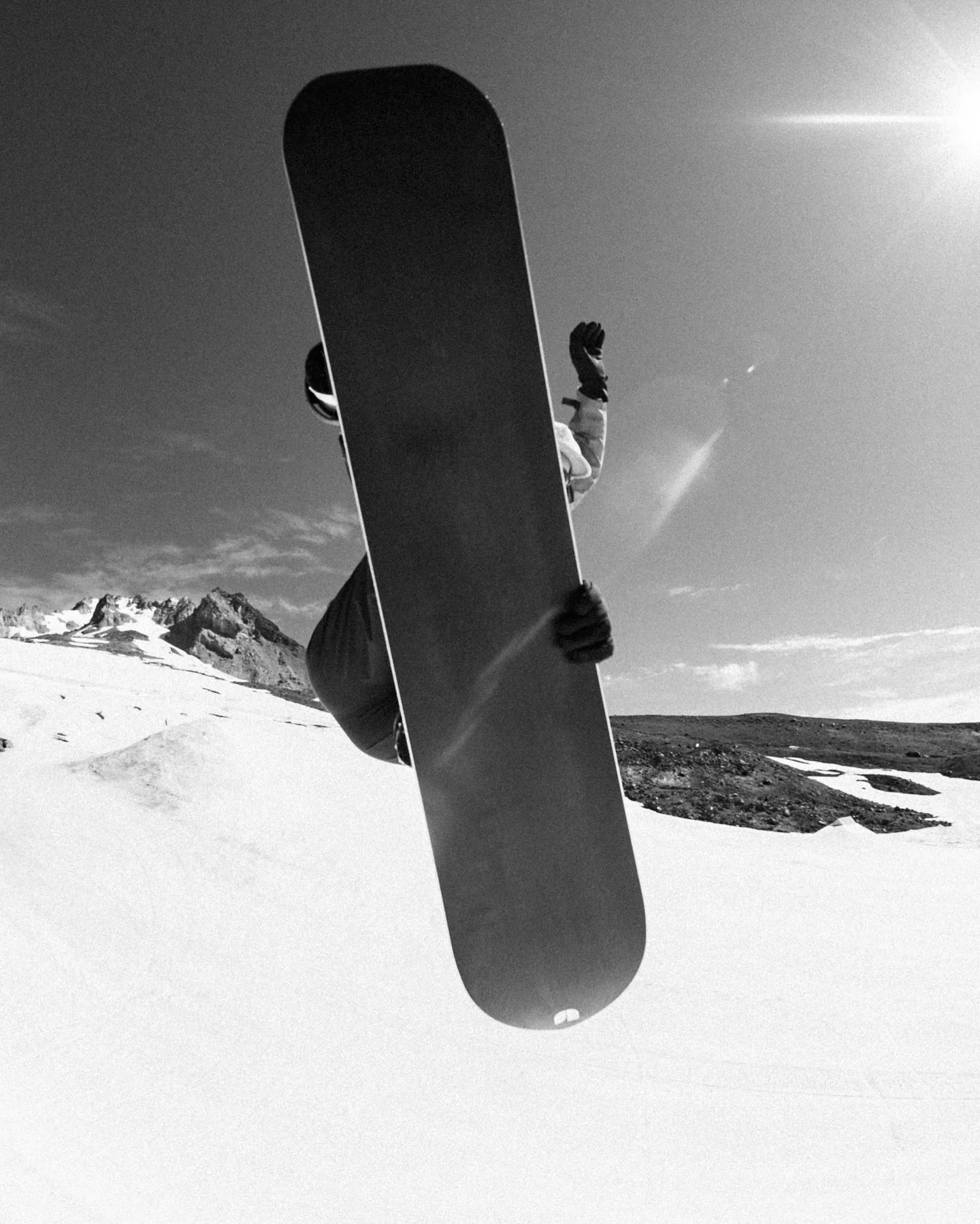 The 2024 Field Test results from @interludesnowshow are live, including the highly coveted title of the Best Board tested and reviewed at the show.
69 unique reviewers, 2 days of testing & reviewing, nearly 300 reviews collected. 
The high