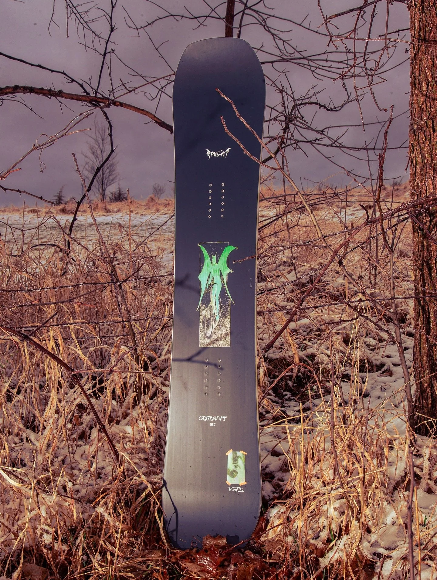 The 2025 Field Test results are live, revealing the highest ranked boards ridden and reviewed at @interludesnowshow. This year the @thisispublic Statement came out on top to take home the title for Best Park x Street Board 🏆 🙌

@thisispublic 🗣️

T