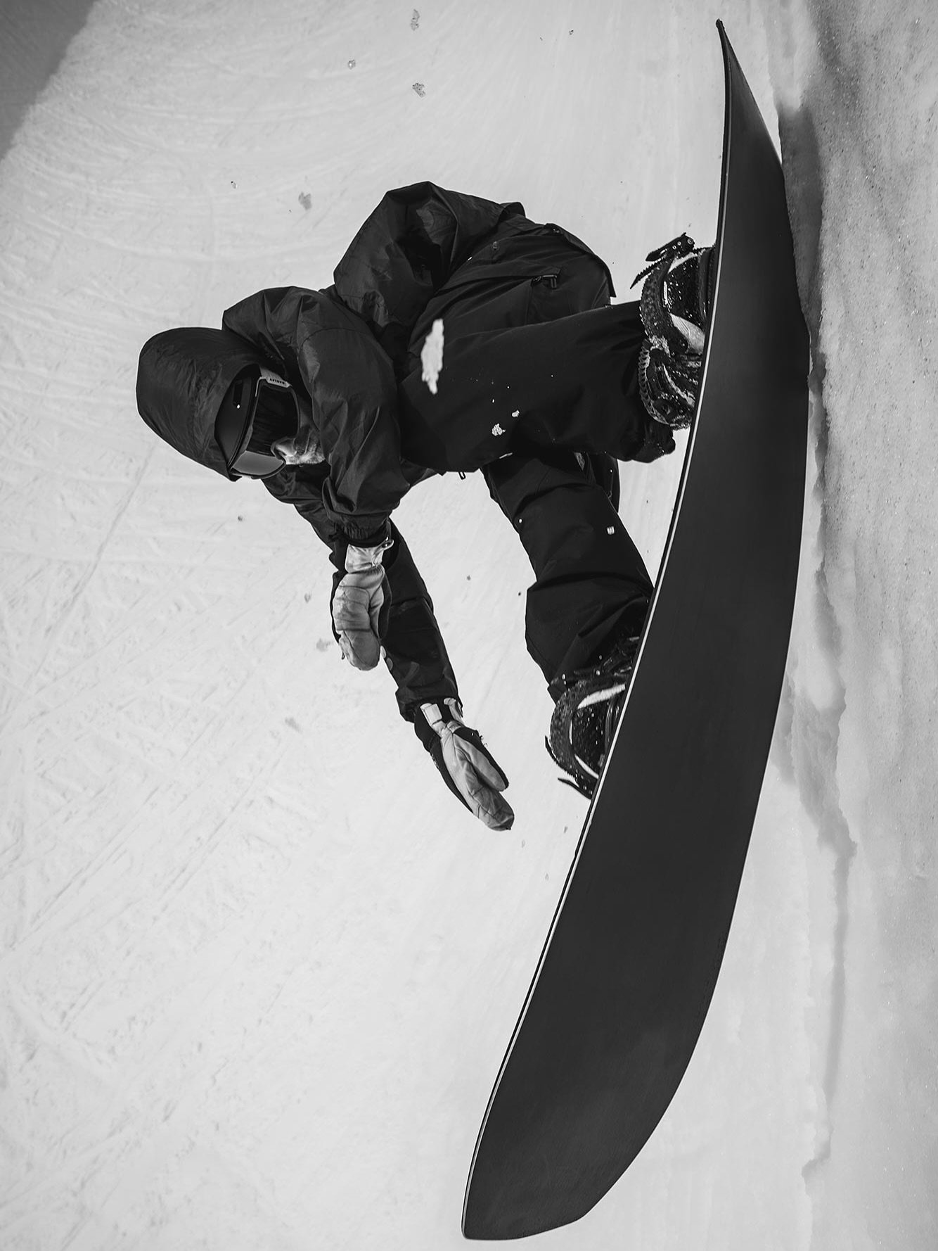 The 2025 Field Test results are live, revealing the highest ranked boards ridden and reviewed at @interludesnowshow. This year the @korua_shapes Transition Finder carved a trench and took home the title for Best All Mountain Board 🏆 🙌   🟥 @korua_s