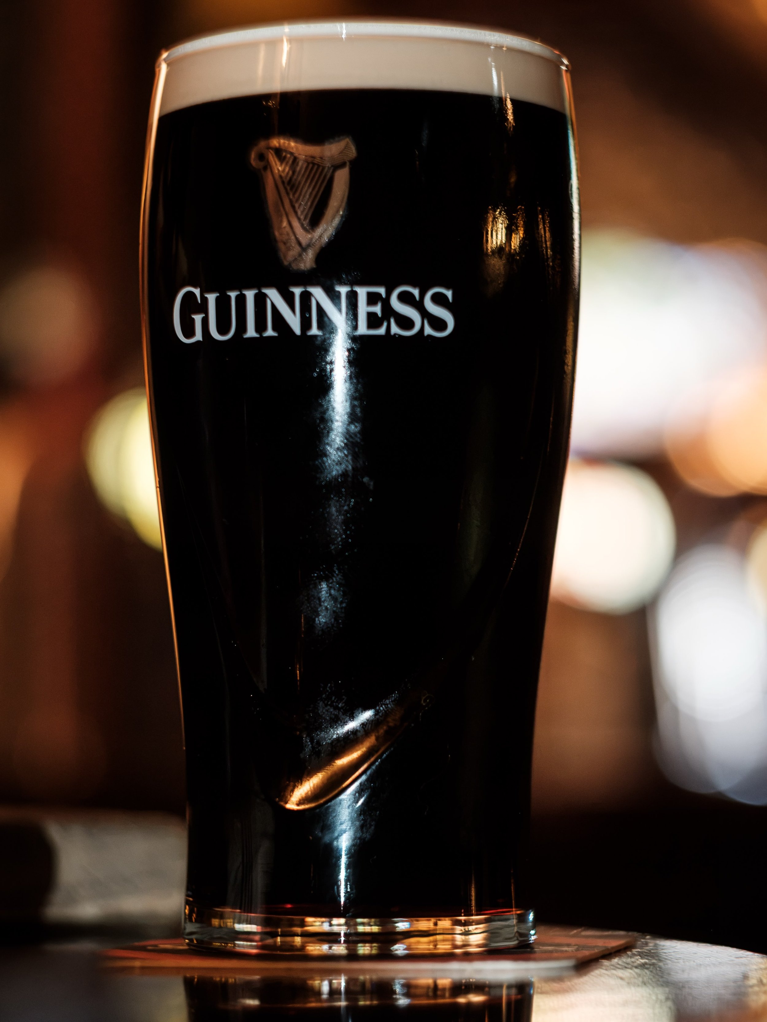 No filter. No gimmicks. Just Guinness done properly. 🍀
If you&rsquo;re chasing the perfect pint in The Hague, you know where to find it.

📍 Sixpence Public House

#Guinness #TheHague #DenHaag #IrishPub #PerfectPint