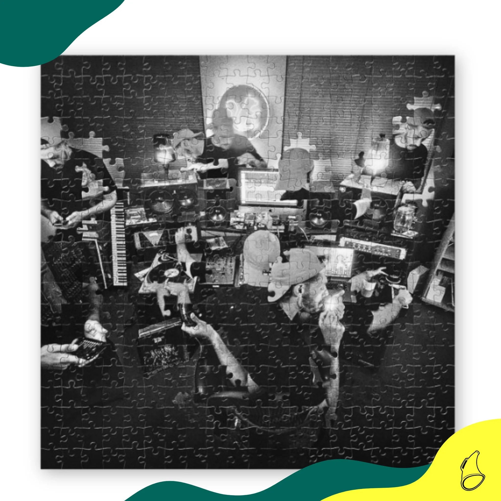 In aflevering zes van het zevende seizoen pakken we een tweeluik beet.

We duiken in een artiest die de zaken simpel presenteert, maar toch zo gelaagd blijkt te schrijven. 

Een MC die groot werd met Dilated Peoples, daarna een succesvolle solo-carri