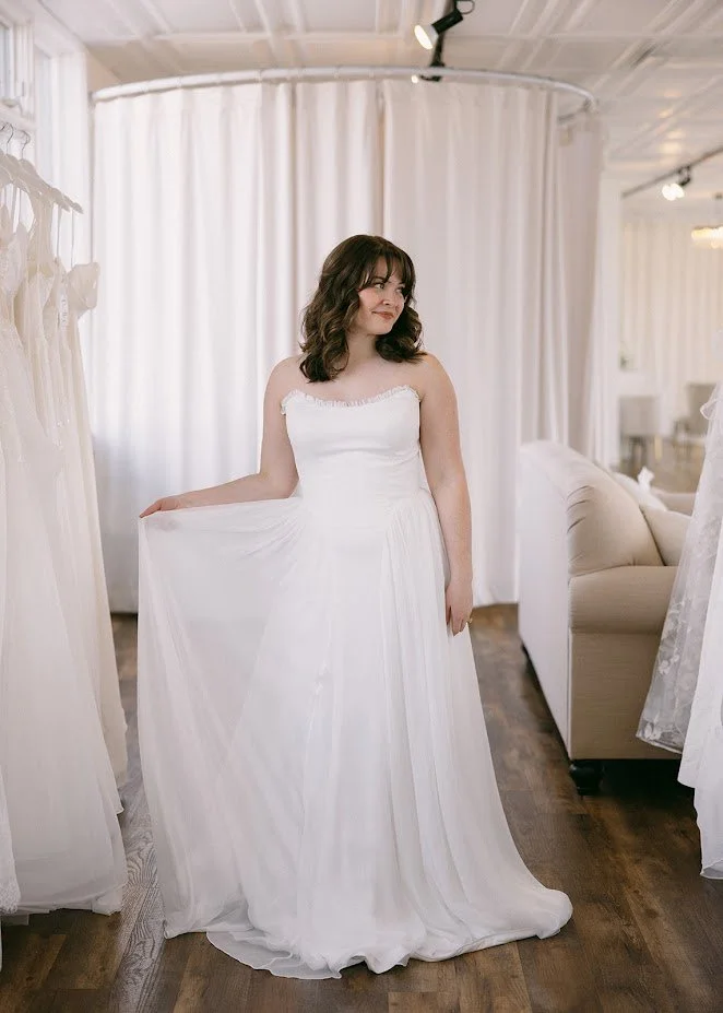 BellaBrides-Bridget&Ryan-40.jpg