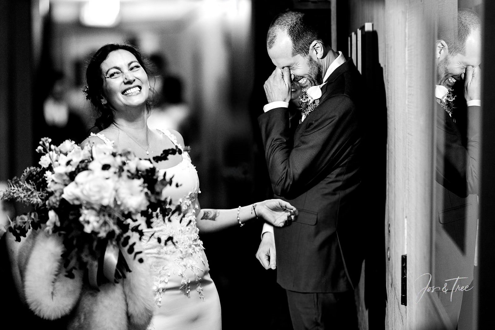 groom-laughing-at-bride.jpg