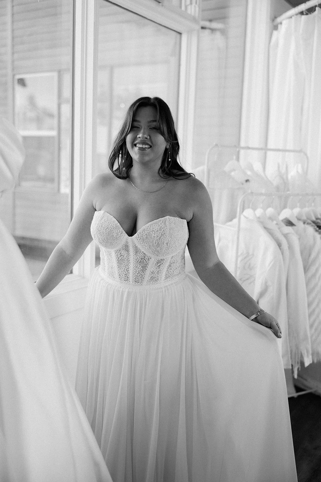 plus-size-wedding-dresses-bend-or.jpg