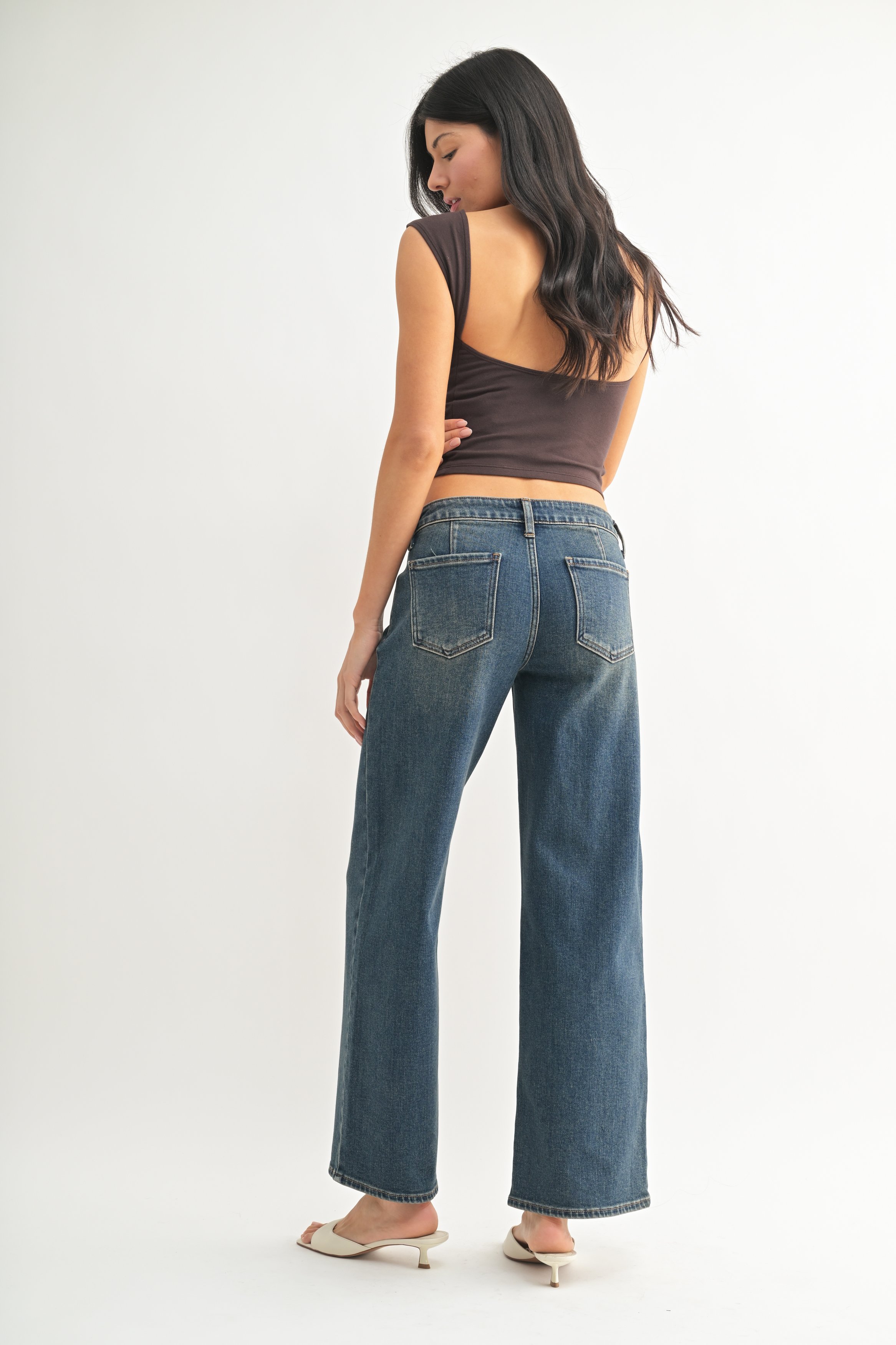DP787_VINTAGE DARK_C1.jpg