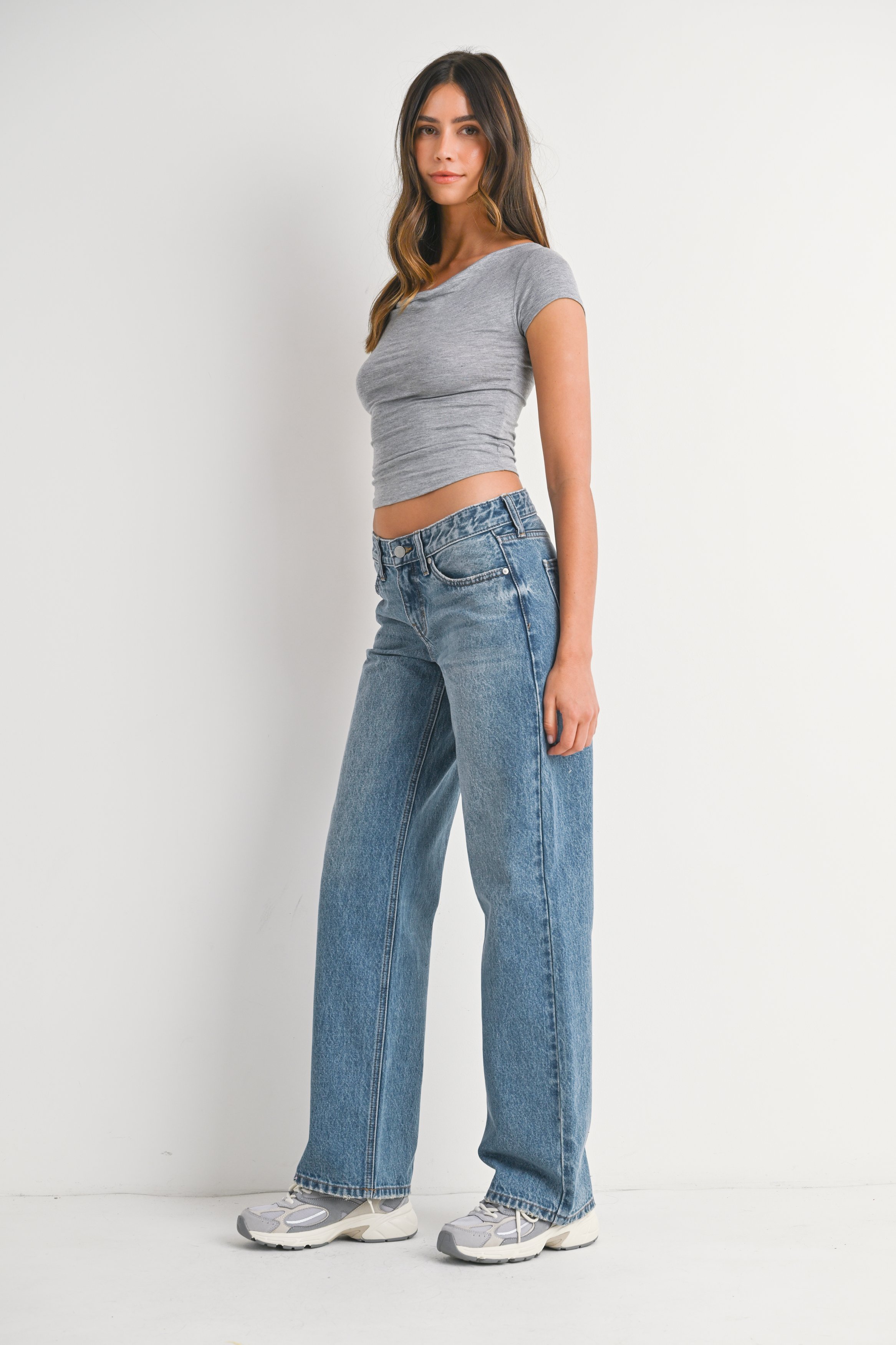 DP697N_VINTAGE MEDIUM_B2.jpg