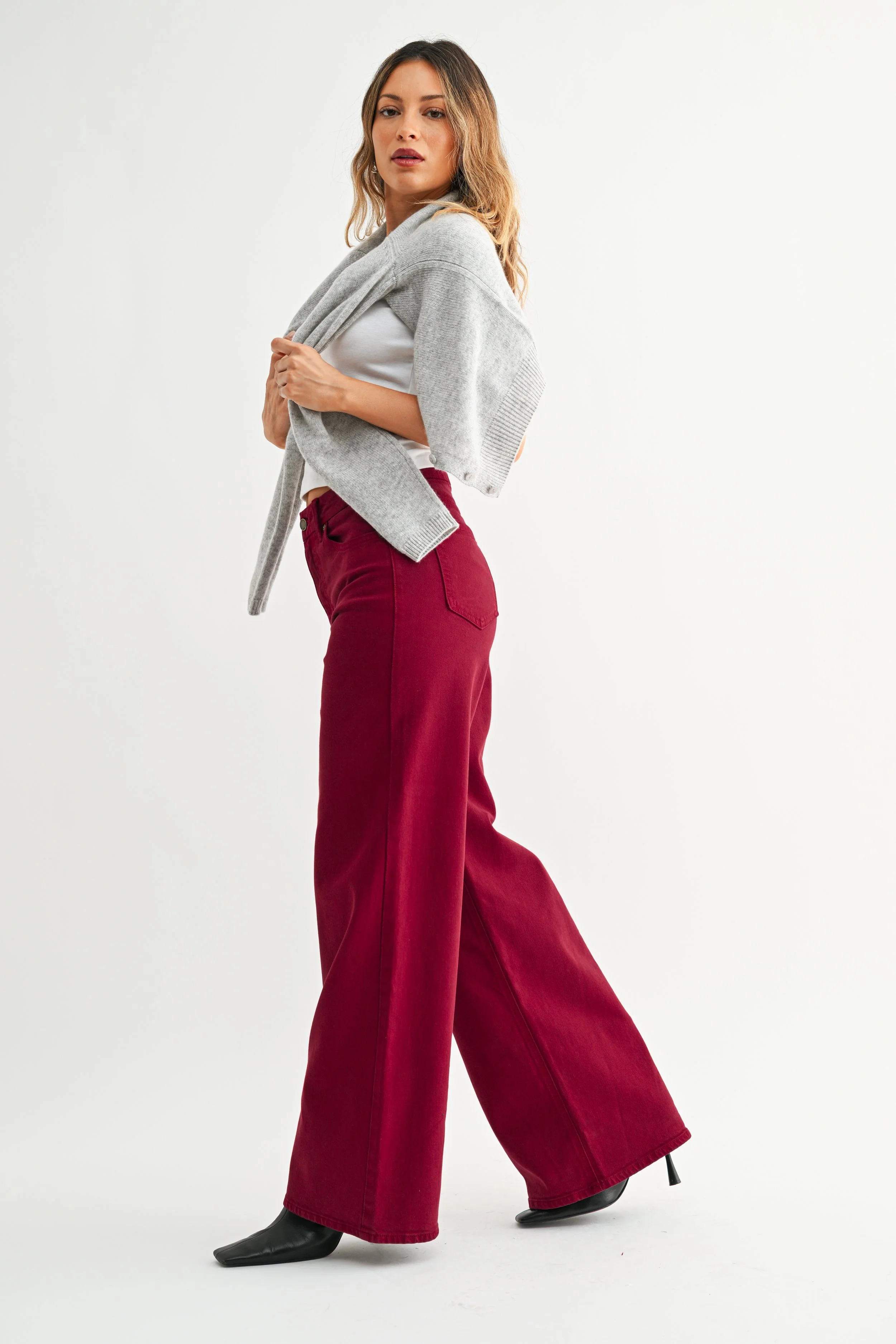 DP689-VINTAGE-DARK-CHERRY-246.jpg