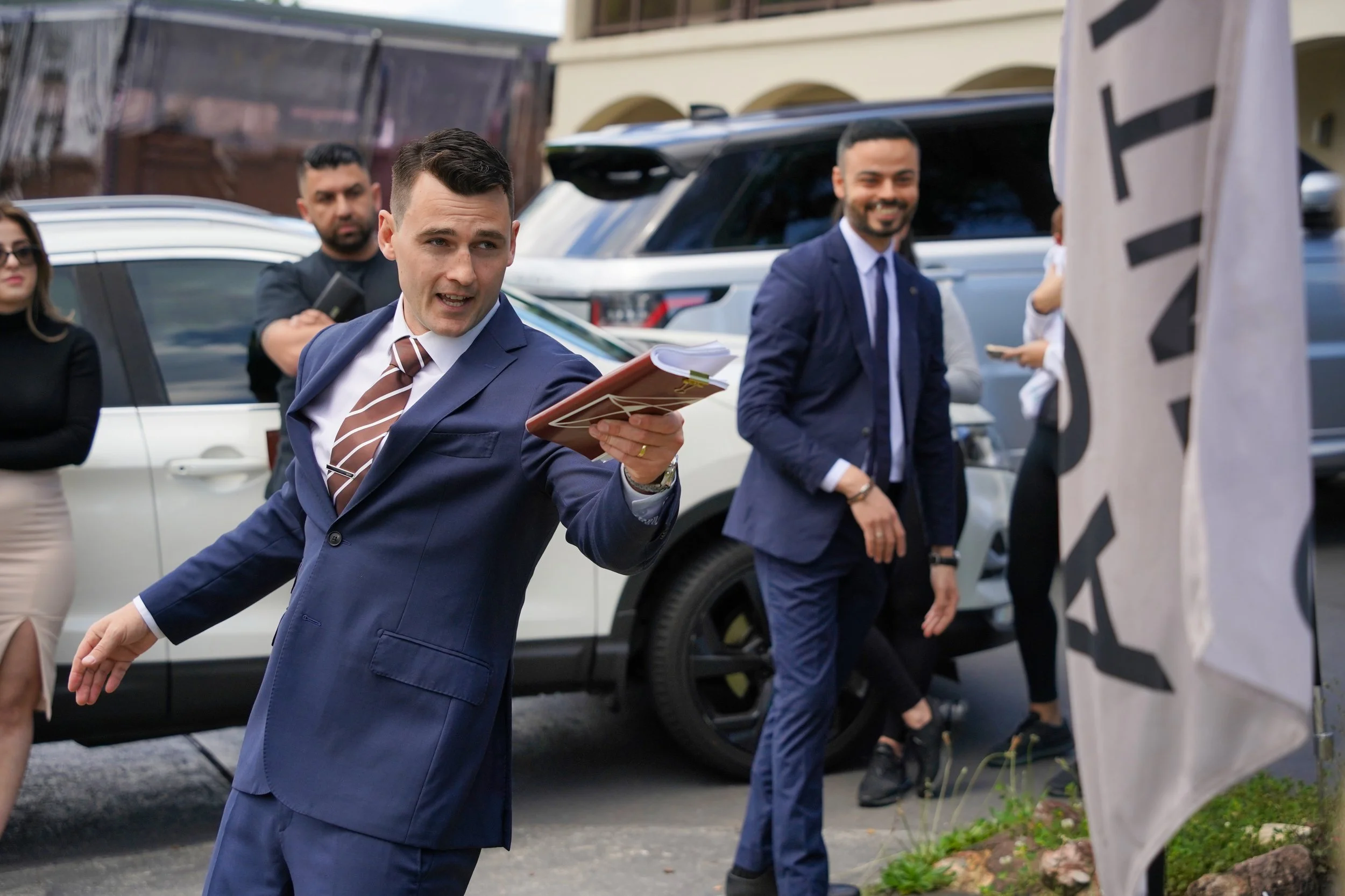 About — Fox Auctions