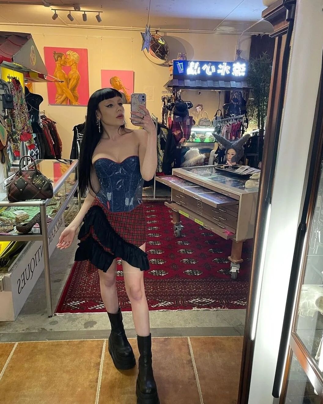 Goth angel babe @universaldreamgirl in her natural habitat wearing her new Tartan Mini Fray ❤🖤