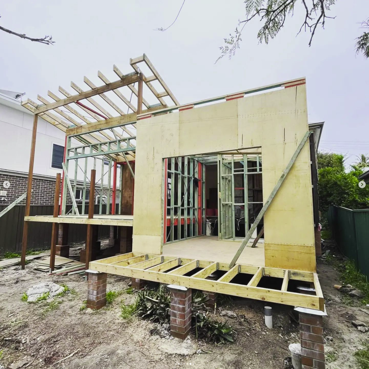 Tighes hill frame 1.PNG