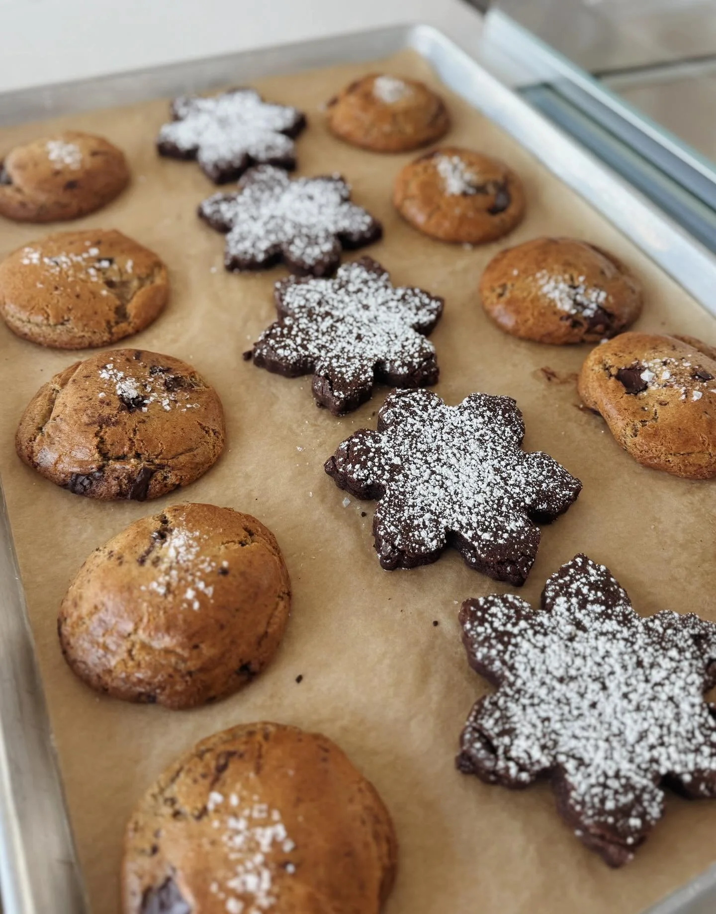 In honor of the ❄️, our baked goods line up for today!!

We don&rsquo;t usually sell our scratch made brownies on Wednesday, but we were feeling something cozy.

Come on by! We&rsquo;re open normal hours &hearts;️