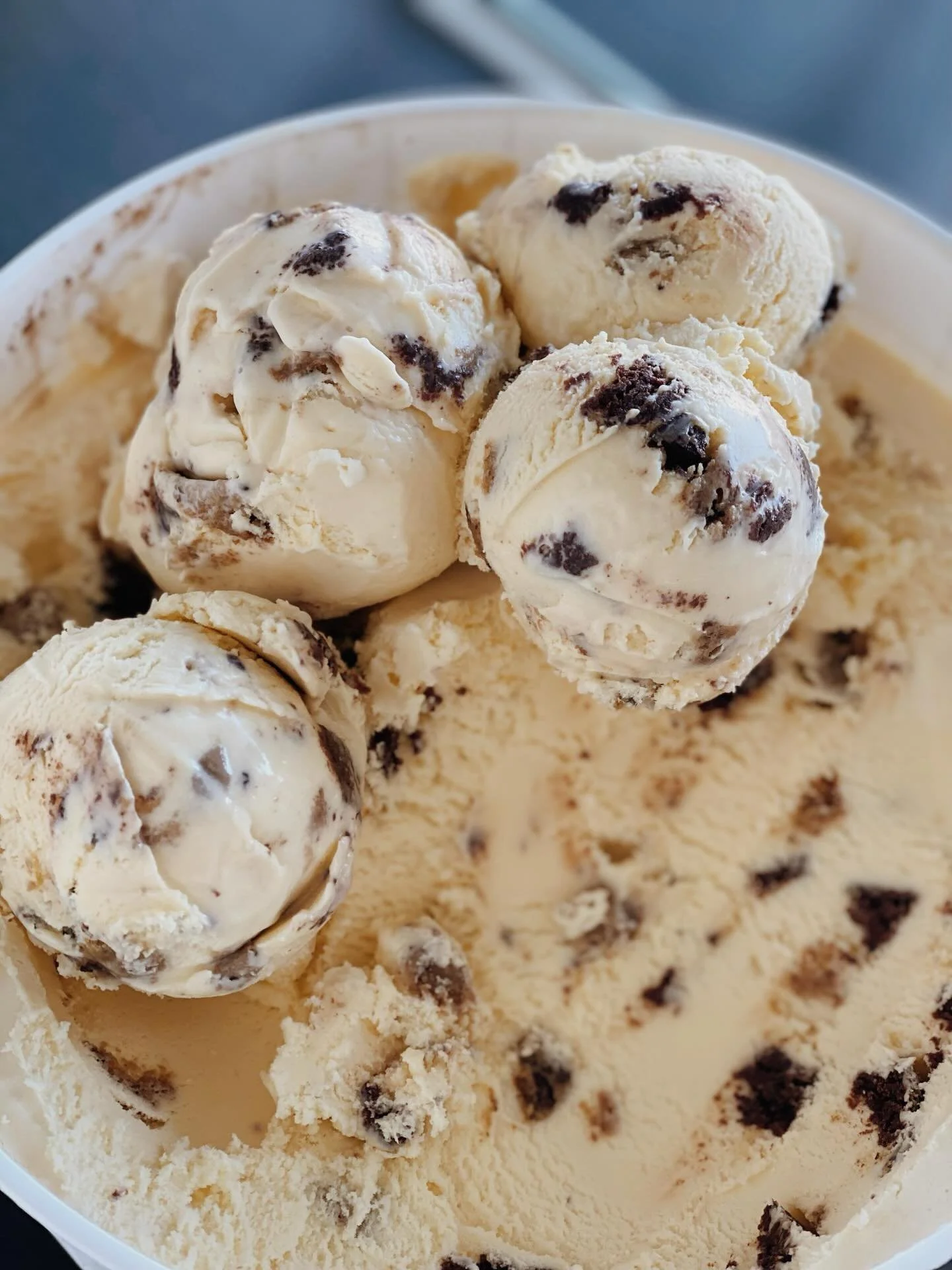 Brownie + Cookie = BROOKIE is on the menu! 🍫 🍪 

Brookie is the perfect marriage of the BEST baked goods. It&rsquo;s a vanilla ice cream with chunks of our house-made brownies and baked chocolate chip cookies. It&rsquo;s a bake sale in your mouth. 