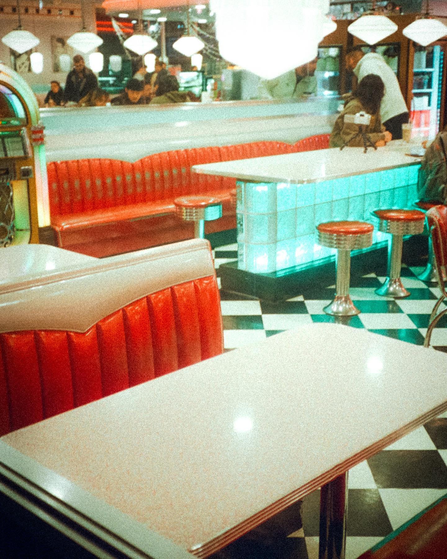 come sit for a while🍴 #35mmfilm #retrodiner