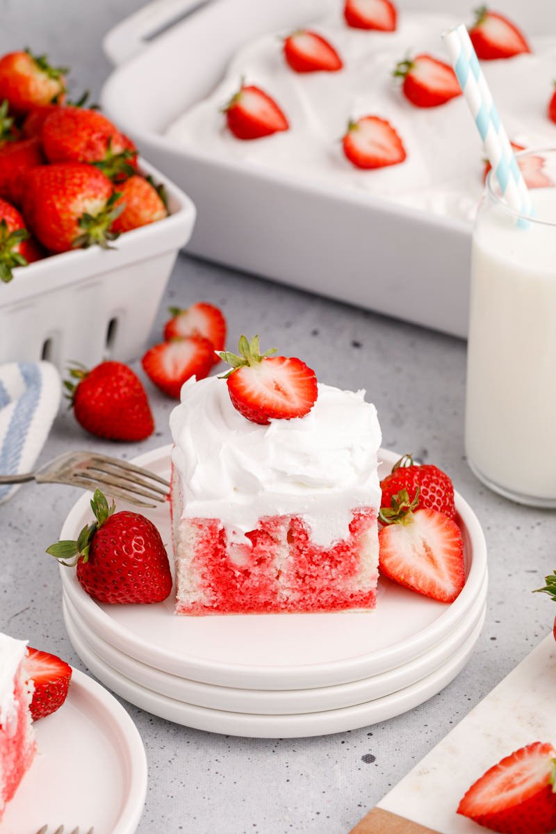 Strawberry-Jello Cake-0022.jpg