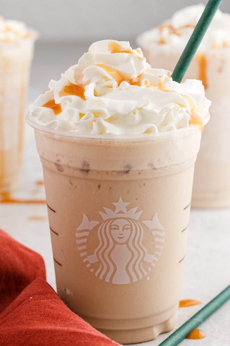 Copycat-Starbucks-Caramel-Frappuccino-Real-Housemoms-0013.jpg