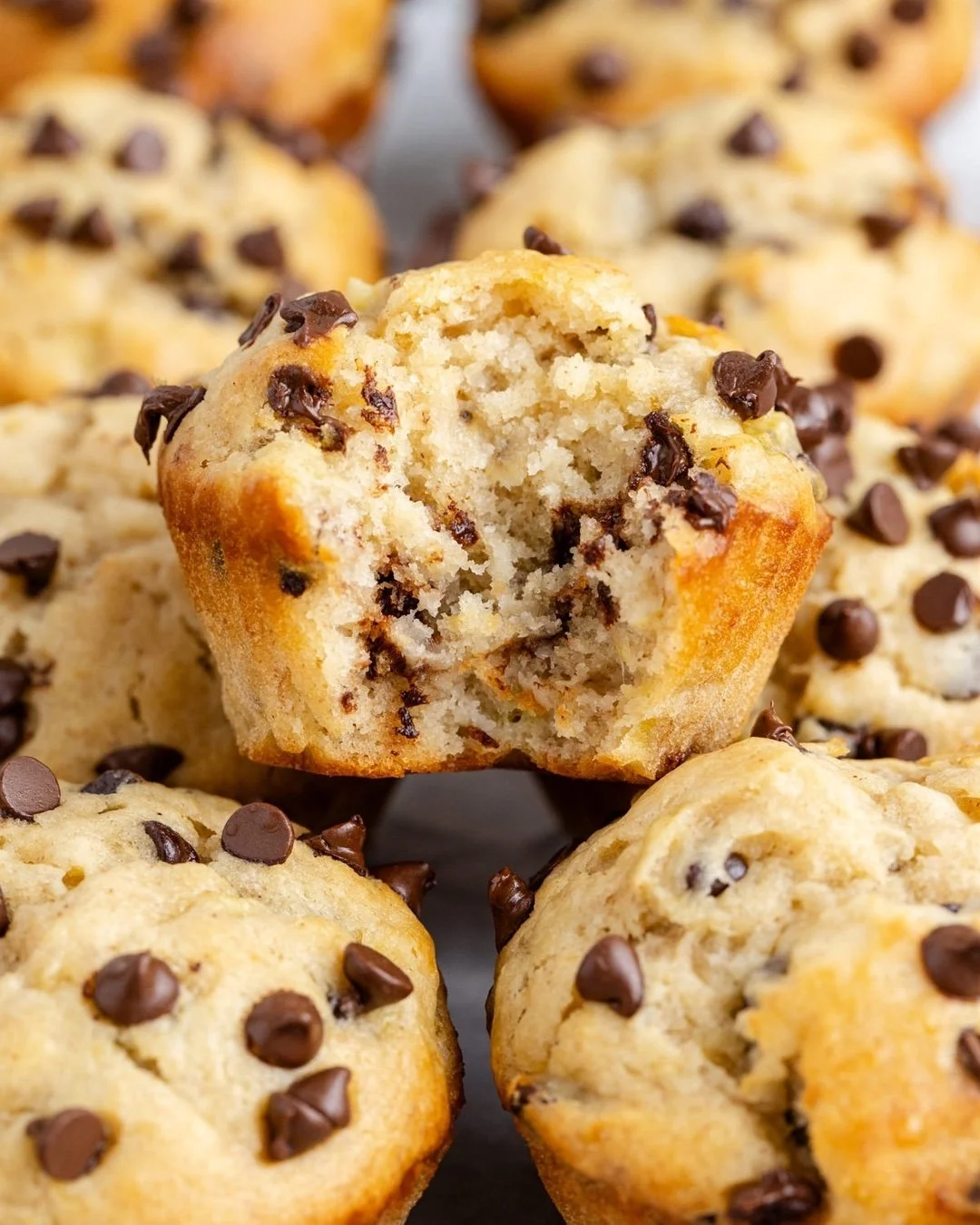 We love baking a batch of our fluffy Peanut Butter Banana Muffins at the start of the week &mdash; they&rsquo;re perfect for grab-and-go breakfasts and after-school snacks. Soft, moist, and packed with peanut butter and banana, they&rsquo;re a trifec