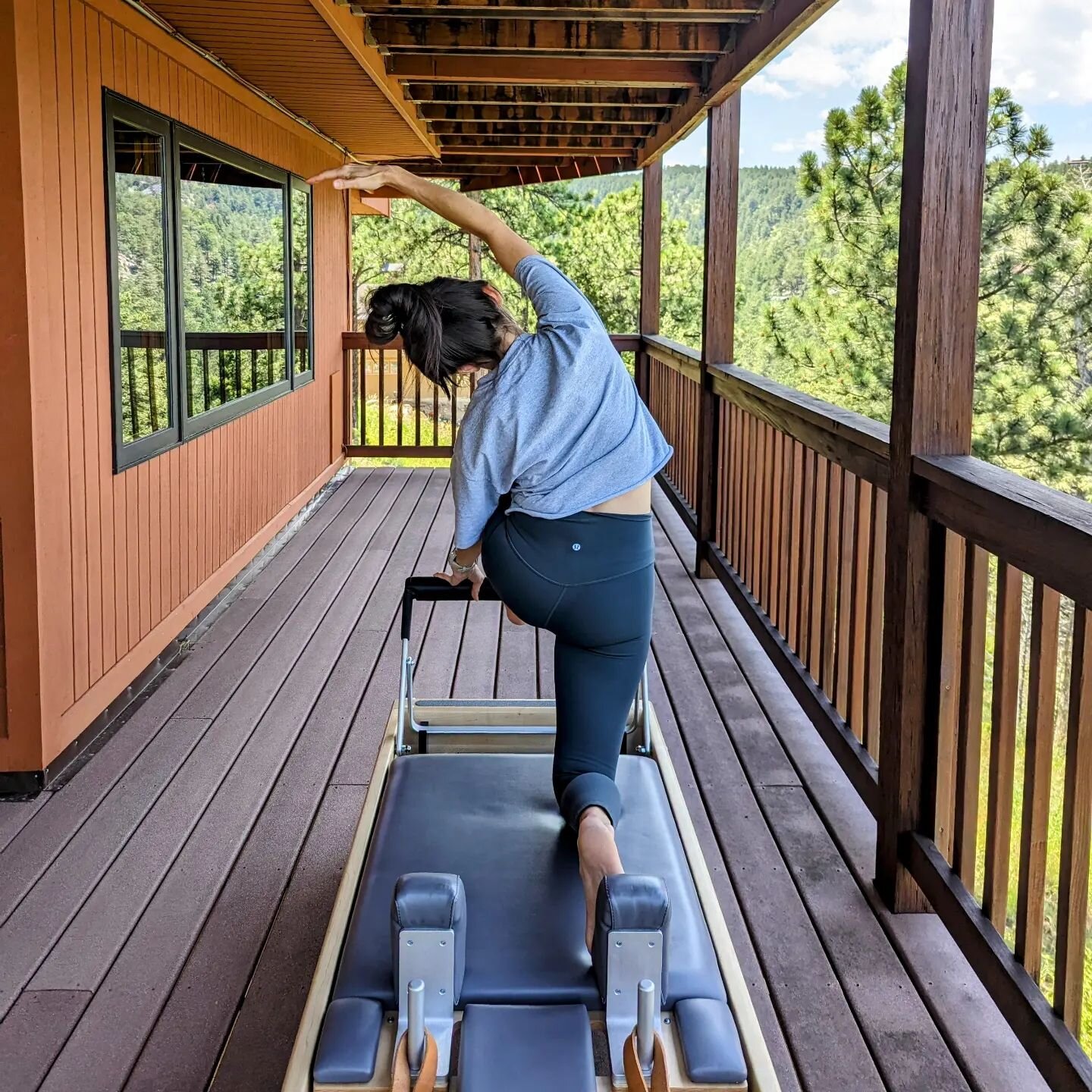 ✨ Student Highlight ✨

Meet Bridget: 
Pilates helps me find a balance between flexibility and strength and a connection to movement and breath. I can feel myself growing stronger and have a new awareness of my breathing which both greatly improve my 