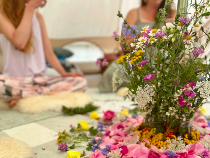 YONI STEAM CIRCLE | An Ayurvedic Offering w/ Elyse Weeks 