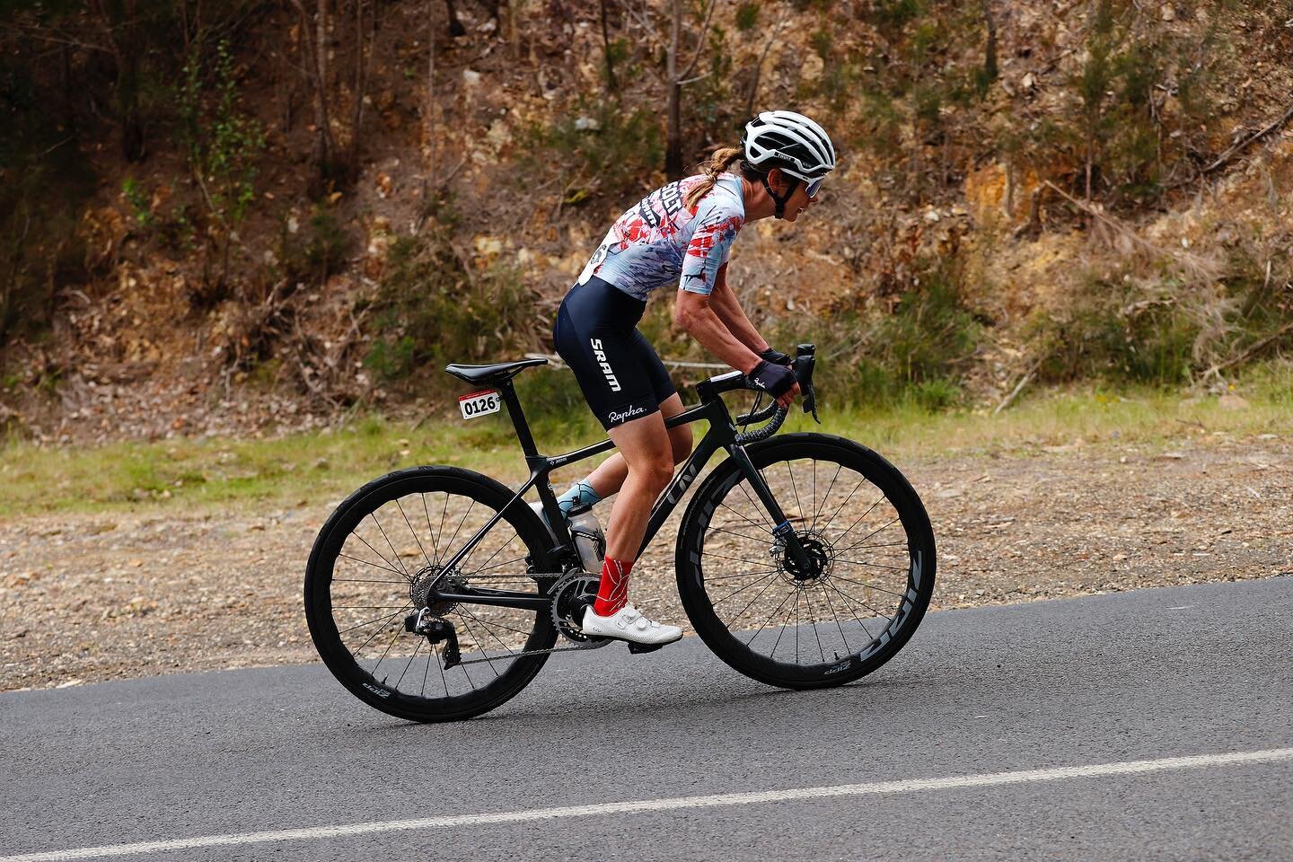 After two years of covid cancellations and the recent weather fronts in the High Country it&rsquo;s quite the miracle the @brightbrewery @tourofbright is finally here 🫶

The 93km opening stage finished up a 7km Tawonga Gap climb, which saw early bre