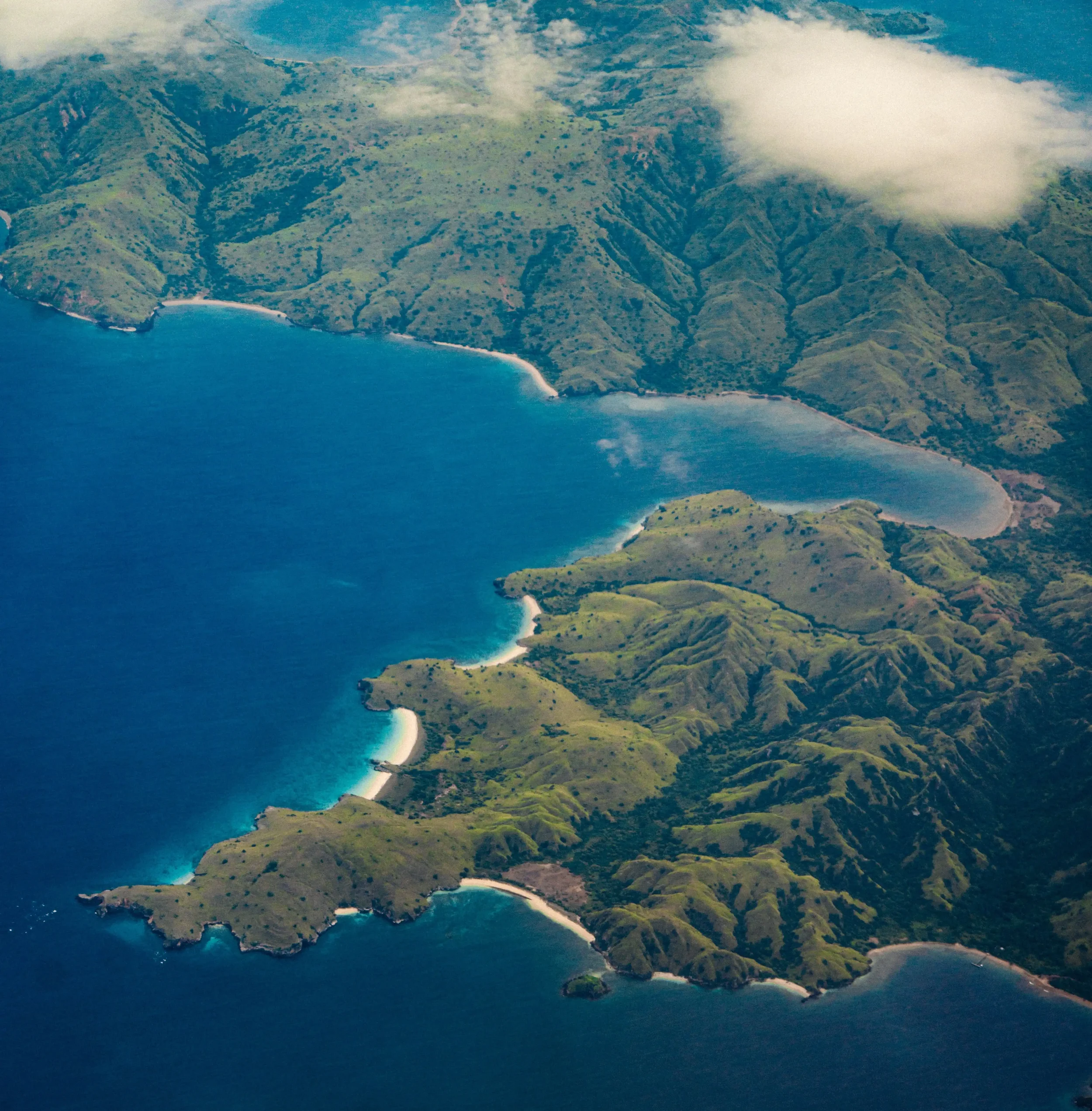 Direct Flights from Lombok to Labuan Bajo: The Easiest Way to Explore Komodo