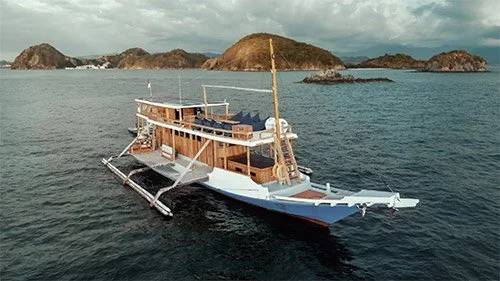 Capong Komodo Liveaboard Indonesia